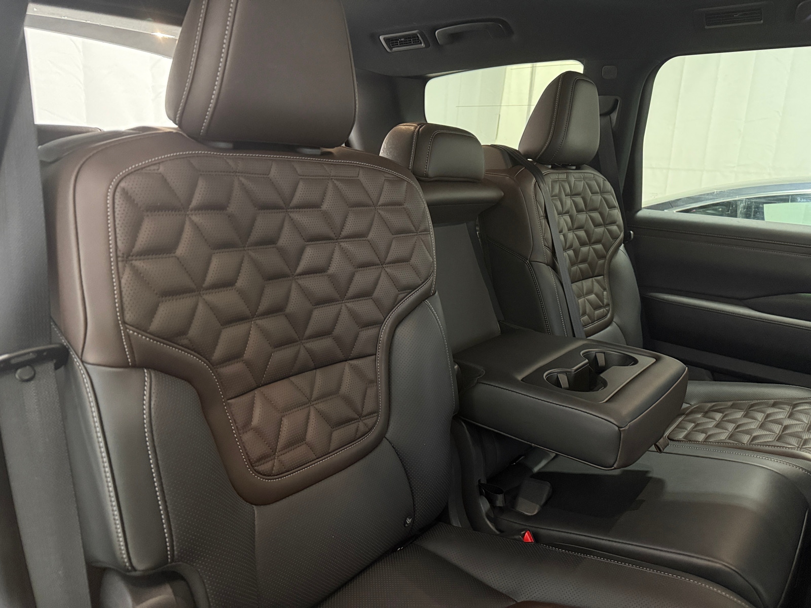 Thumbnail: 2025 Nissan Armada - 5
