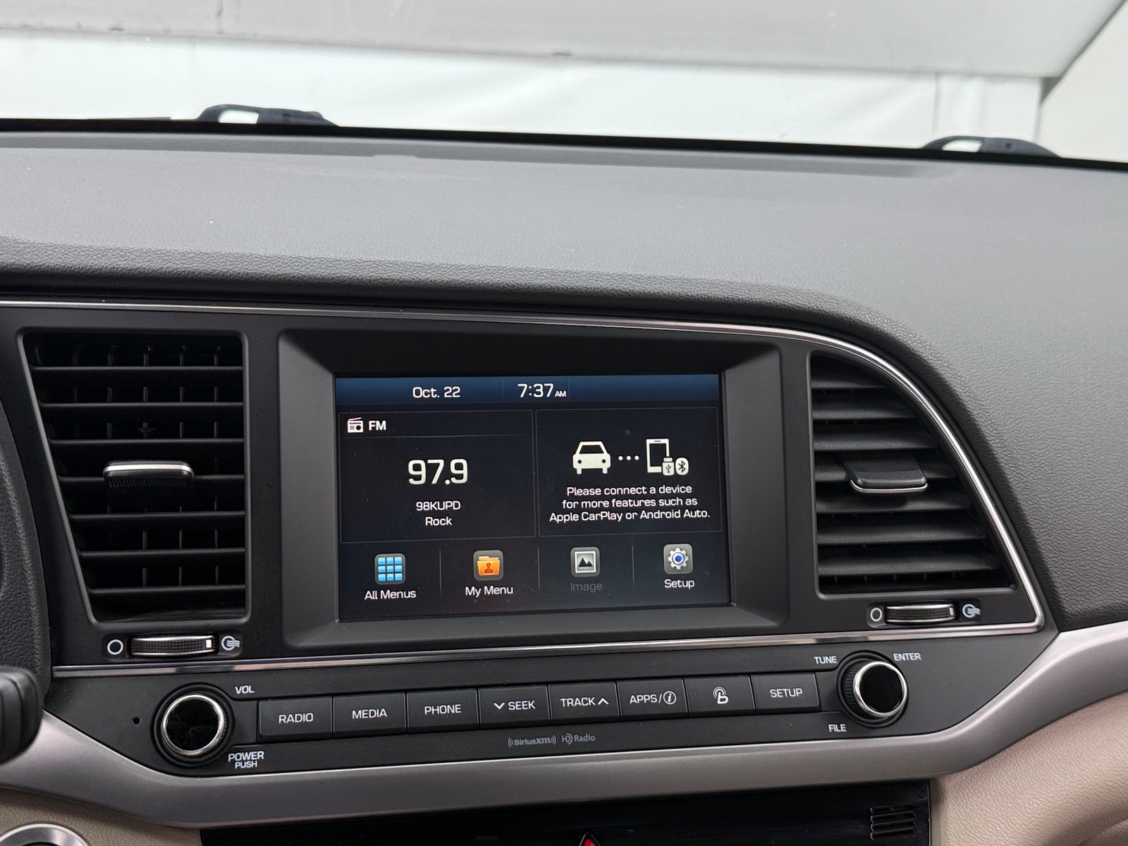 Thumbnail: 2017 Hyundai Elantra - 3