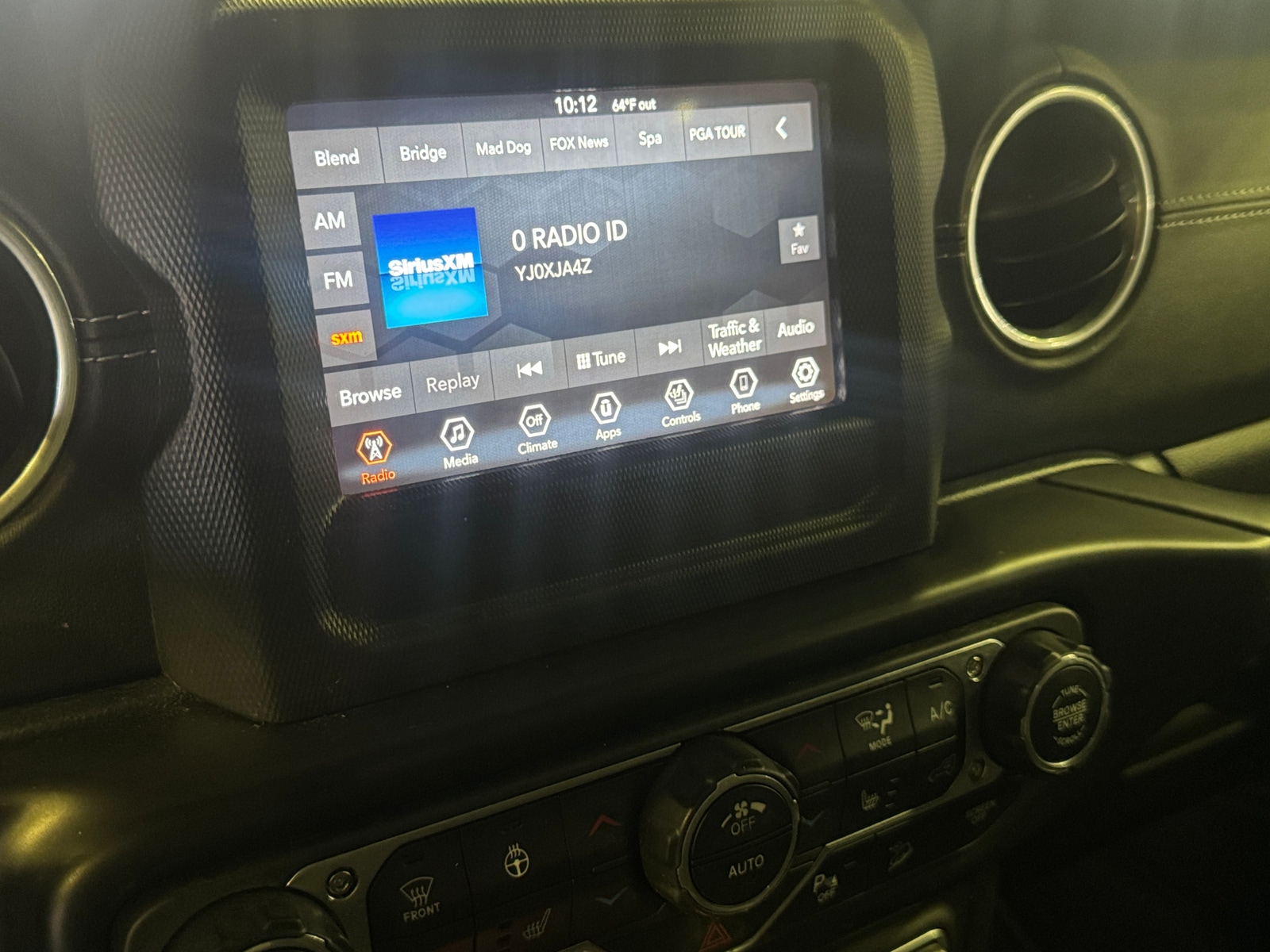 Thumbnail: 2018 Jeep Wrangler - 4
