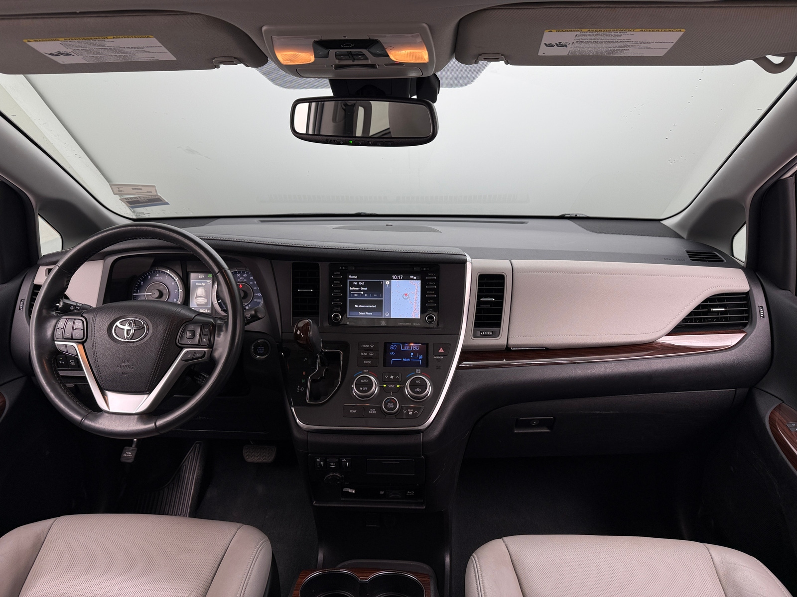 Thumbnail: 2019 Toyota Sienna - 2