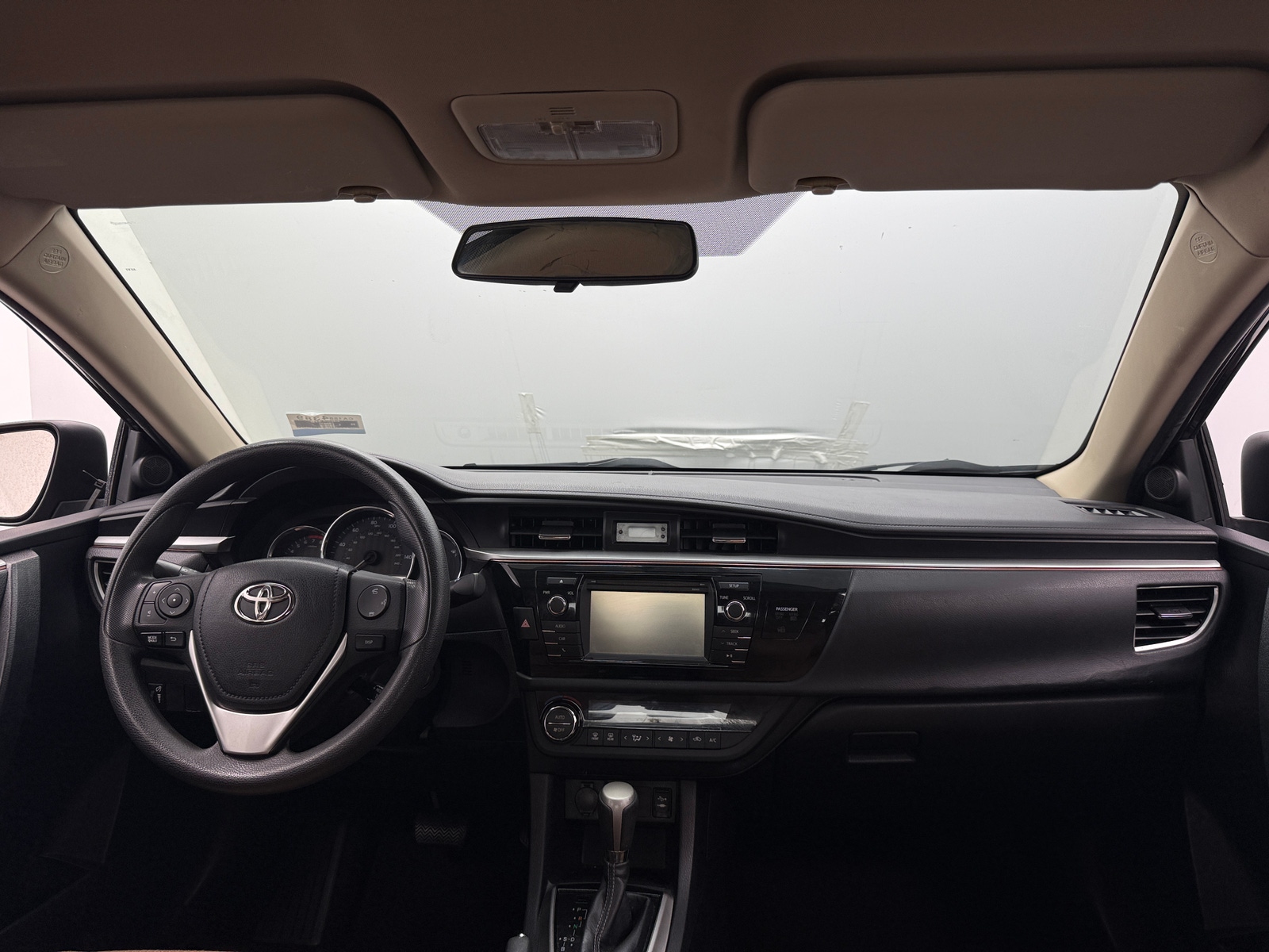 Thumbnail: 2015 Toyota Corolla - 3