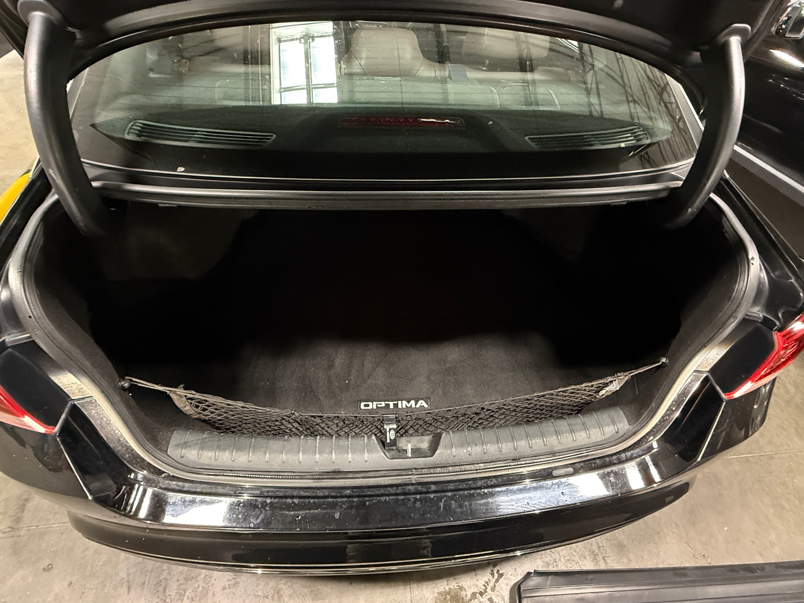 Thumbnail: 2016 Kia Optima - 6