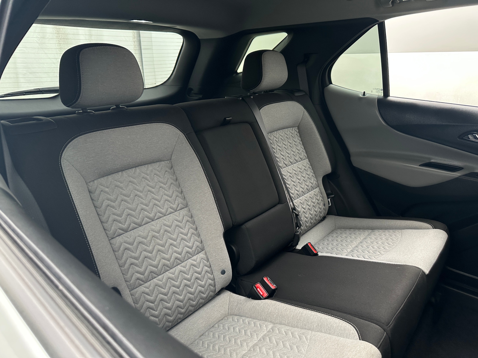 Thumbnail: 2022 Chevrolet Equinox - 6