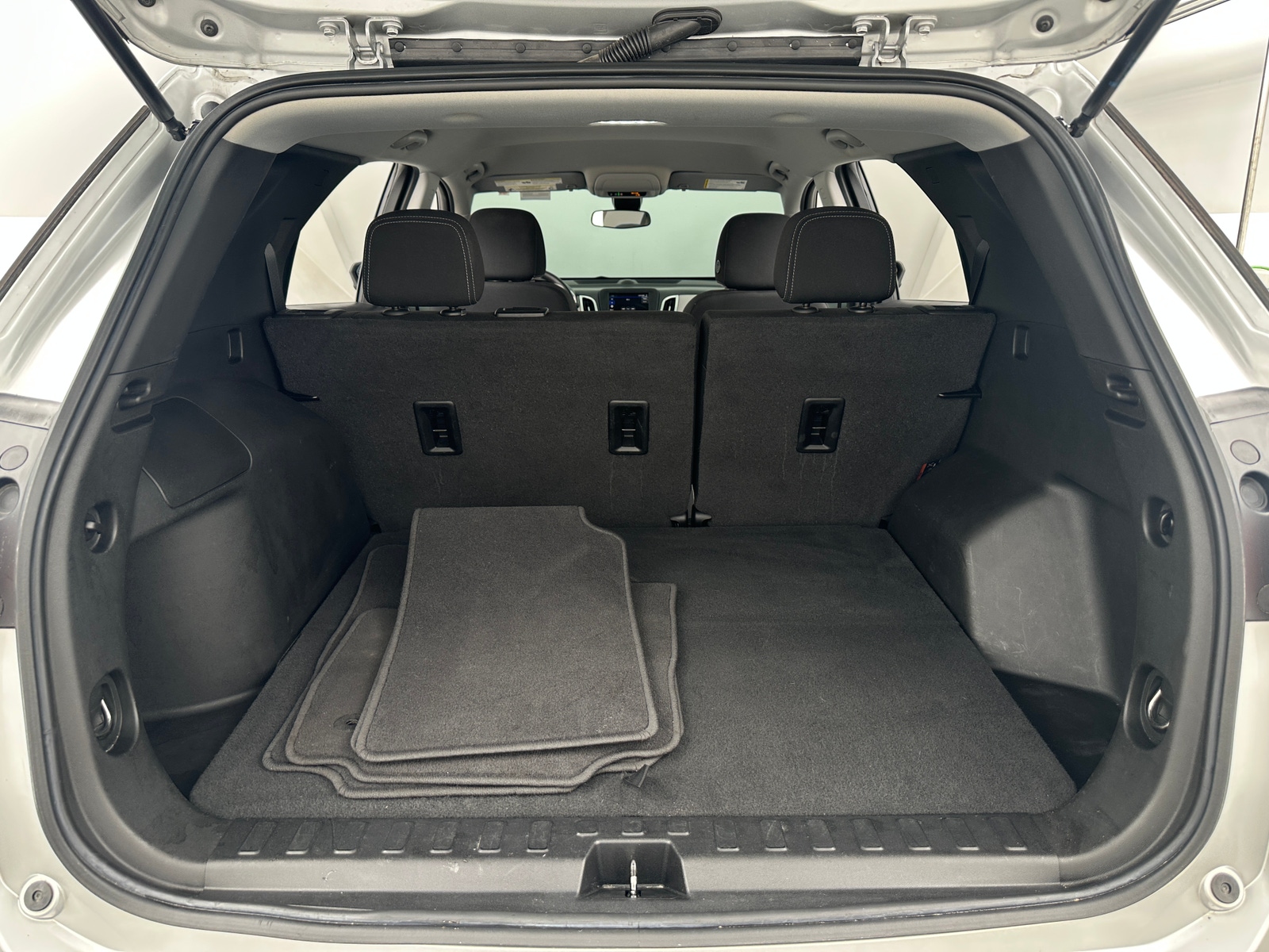 Thumbnail: 2022 Chevrolet Equinox - 7