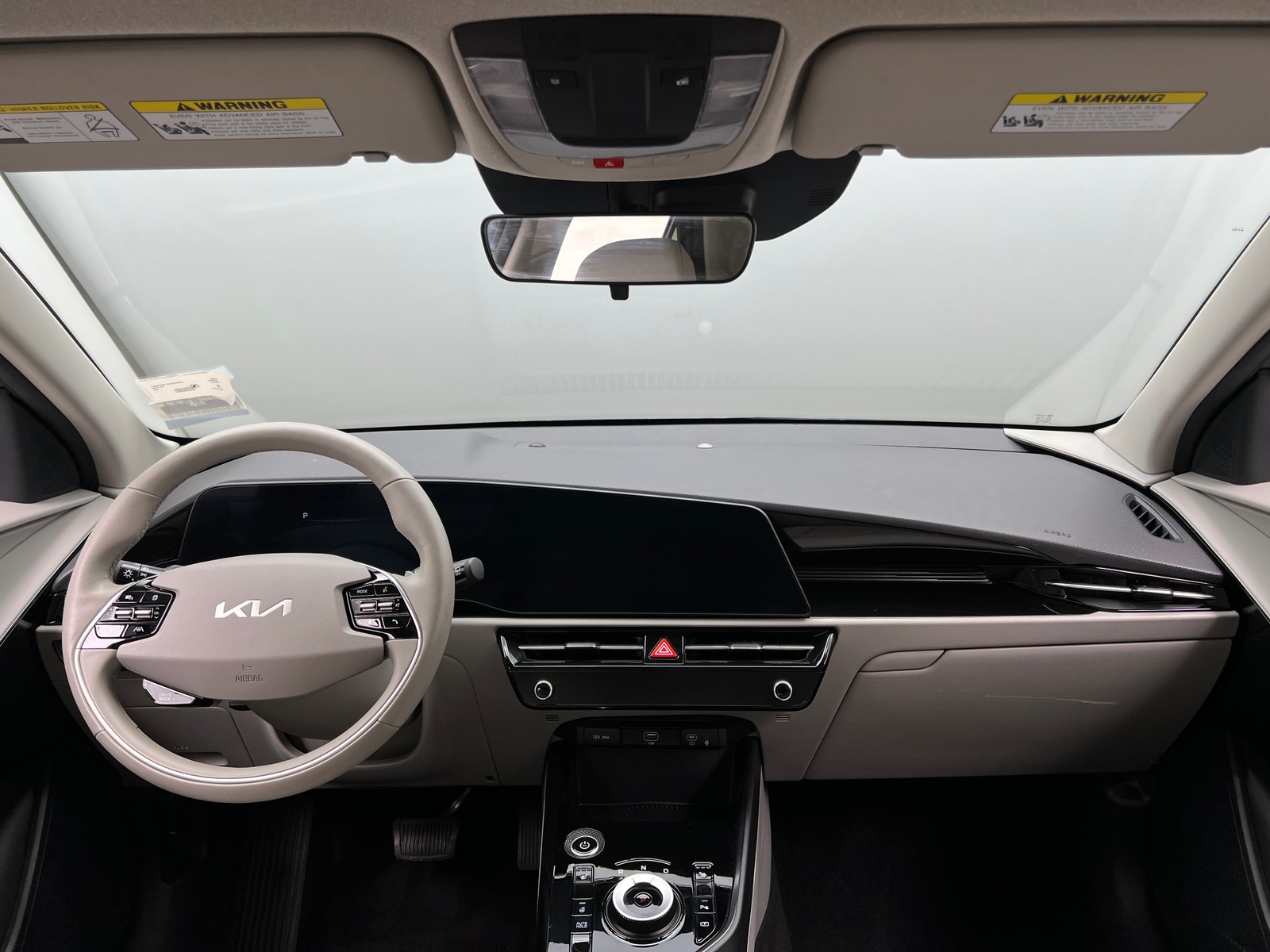 Thumbnail: 2023 Kia Niro - 2