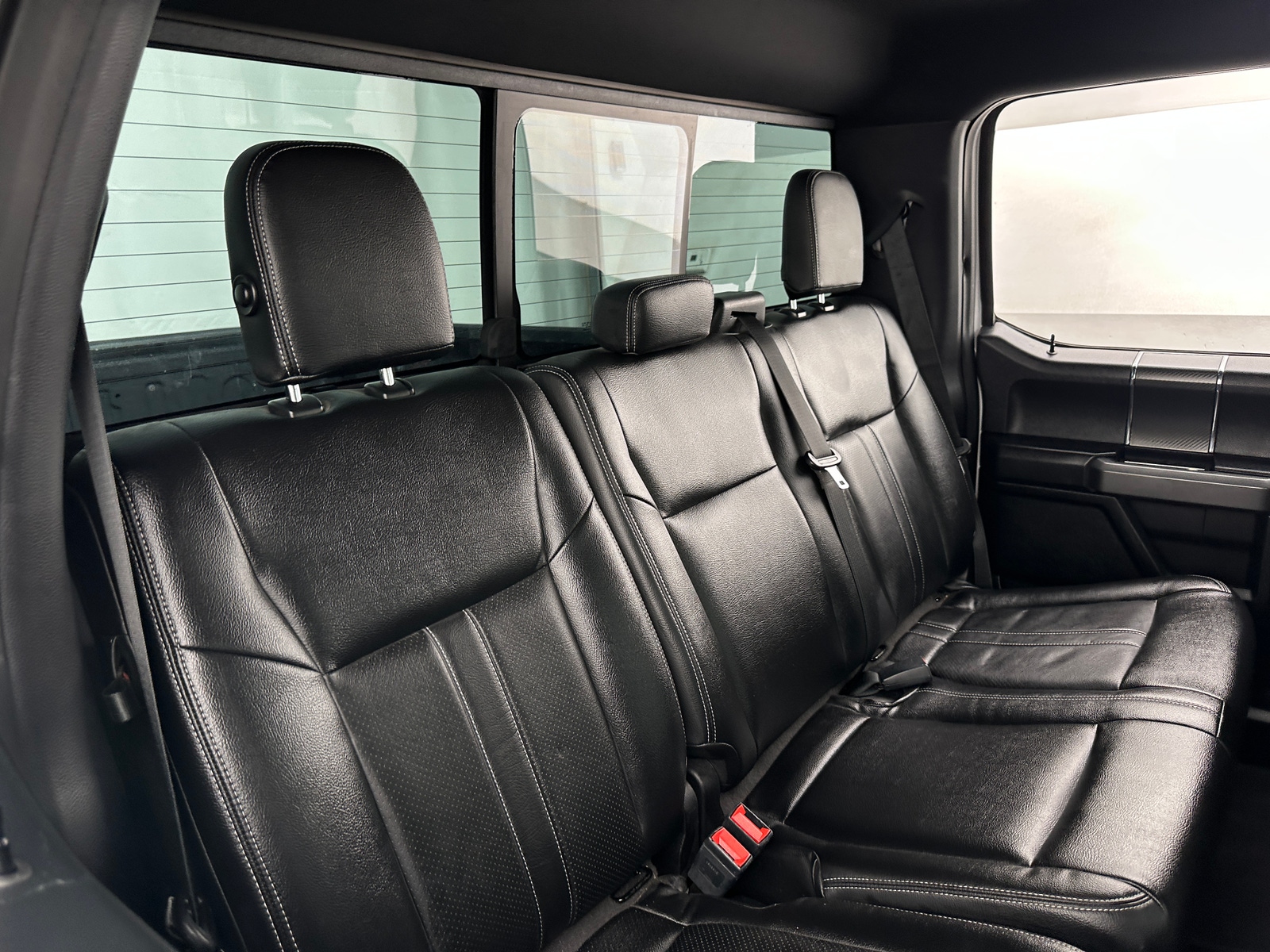 Thumbnail: 2019 Ford Econoline - 6