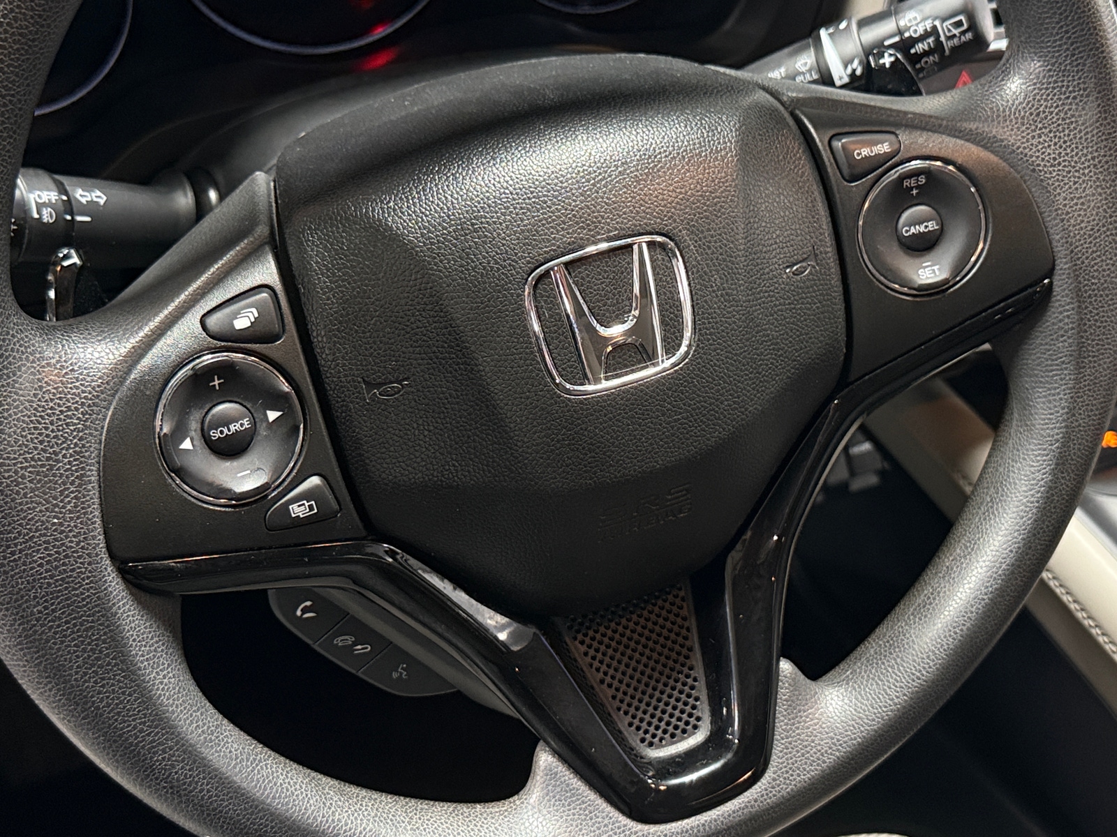 Thumbnail: 2017 Honda HR-V - 5