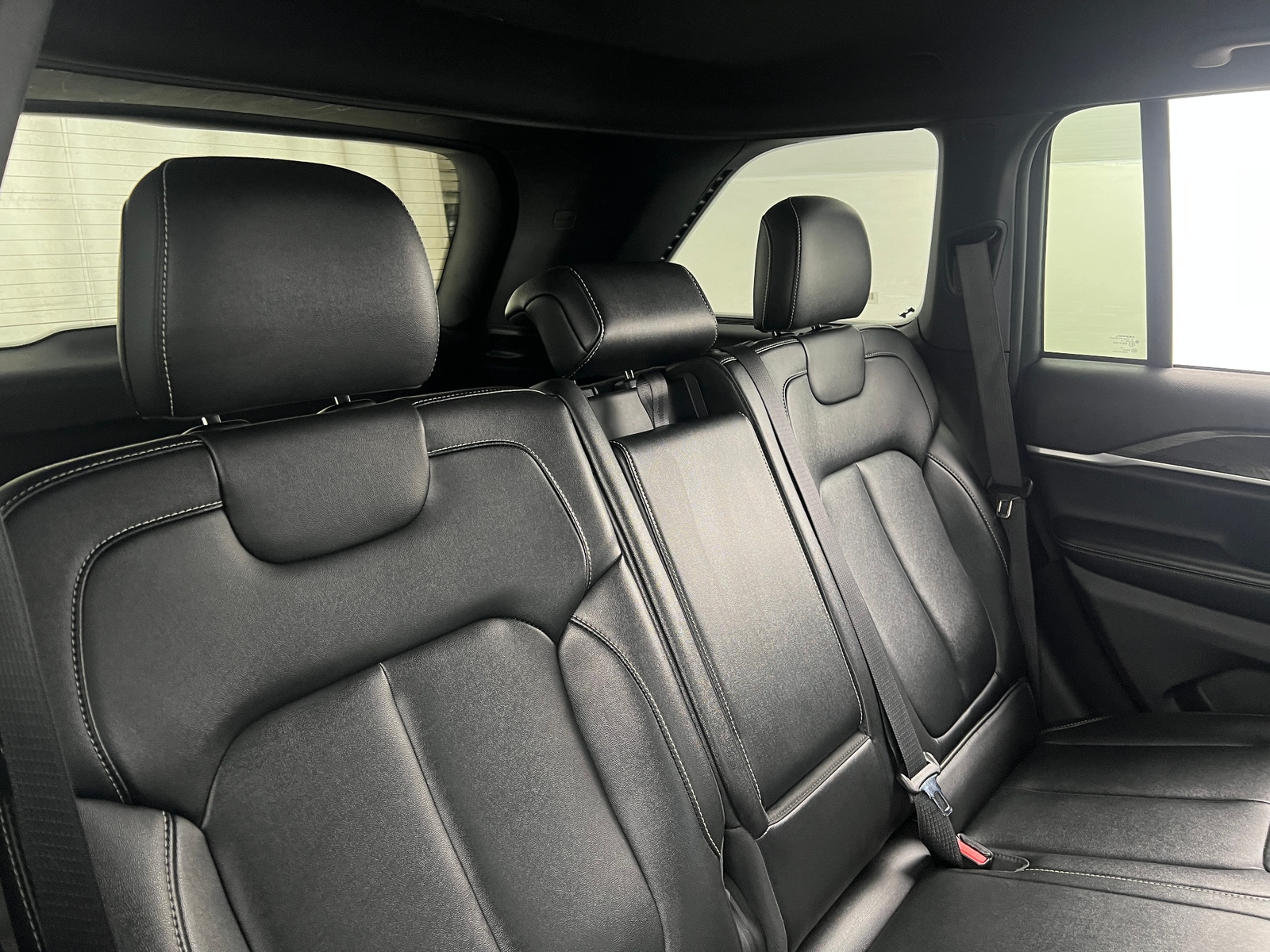 Thumbnail: 2024 Jeep Grand Cherokee - 5