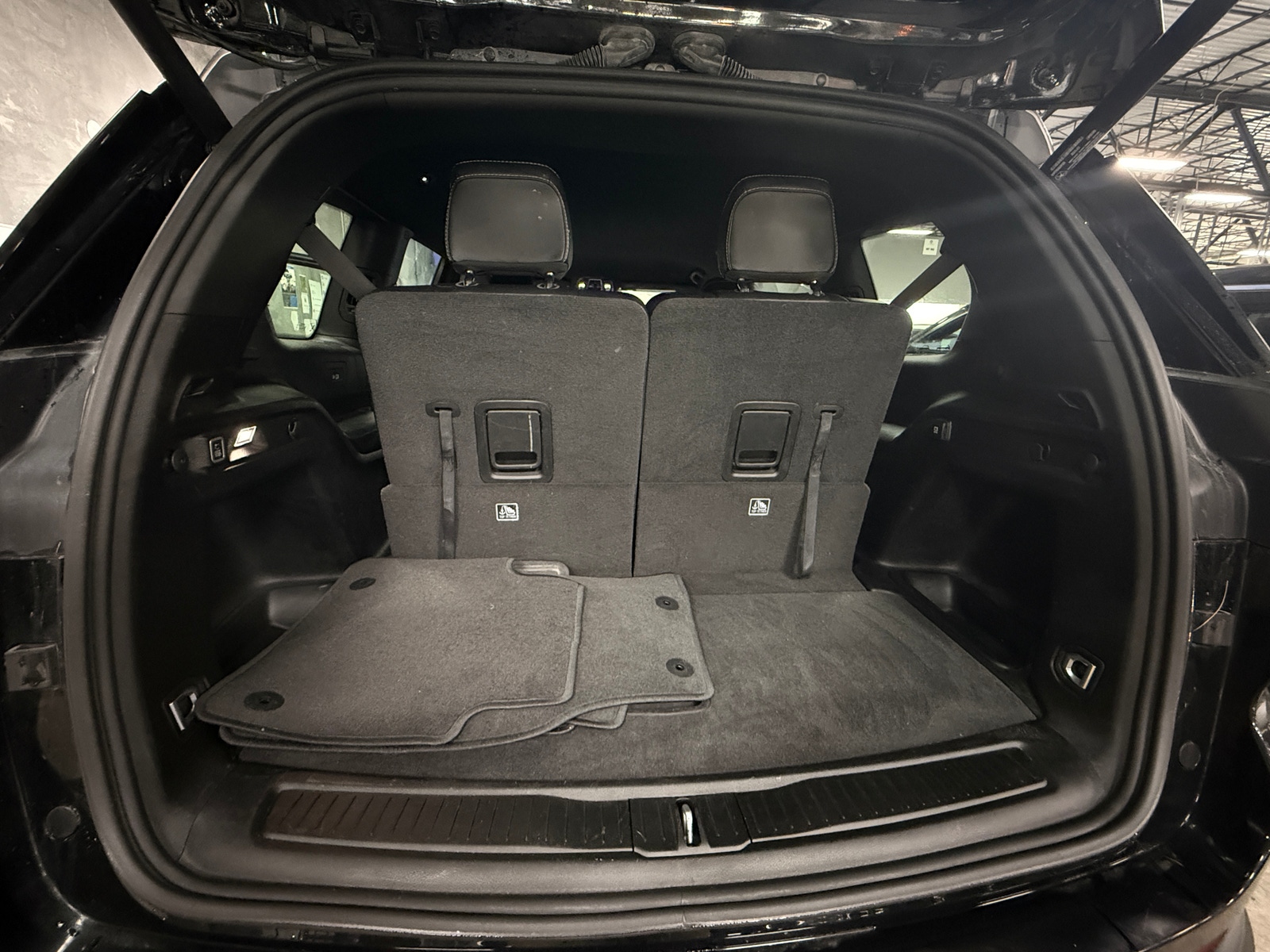 Thumbnail: 2022 Jeep Grand Cherokee L - 6