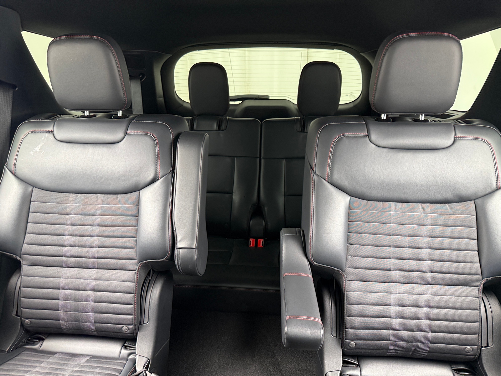 Thumbnail: 2025 Ford Explorer - 5