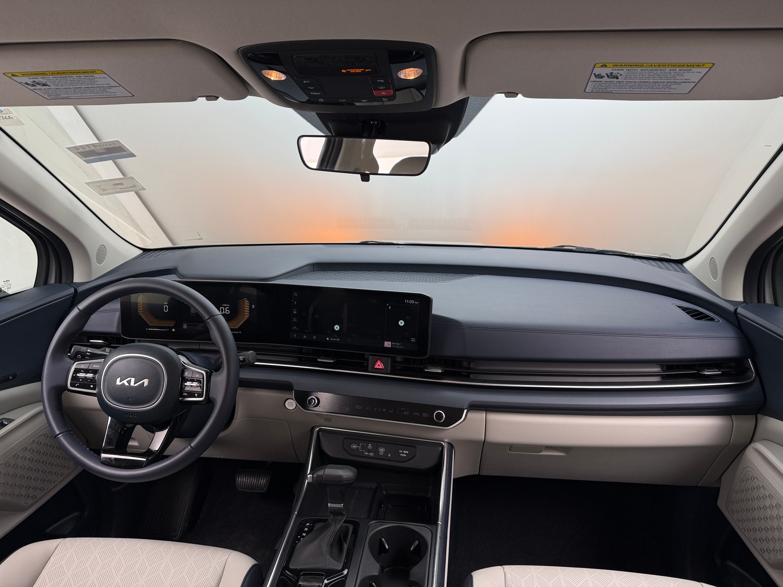 Thumbnail: 2025 Kia Carnival - 3