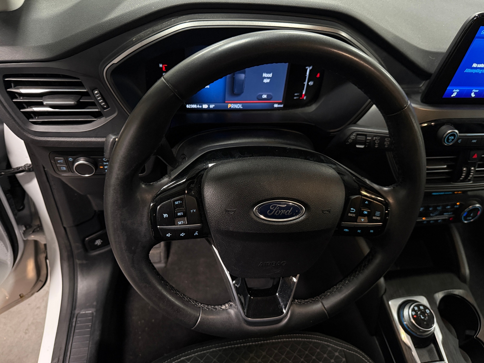 Thumbnail: 2023 Ford Escape - 5