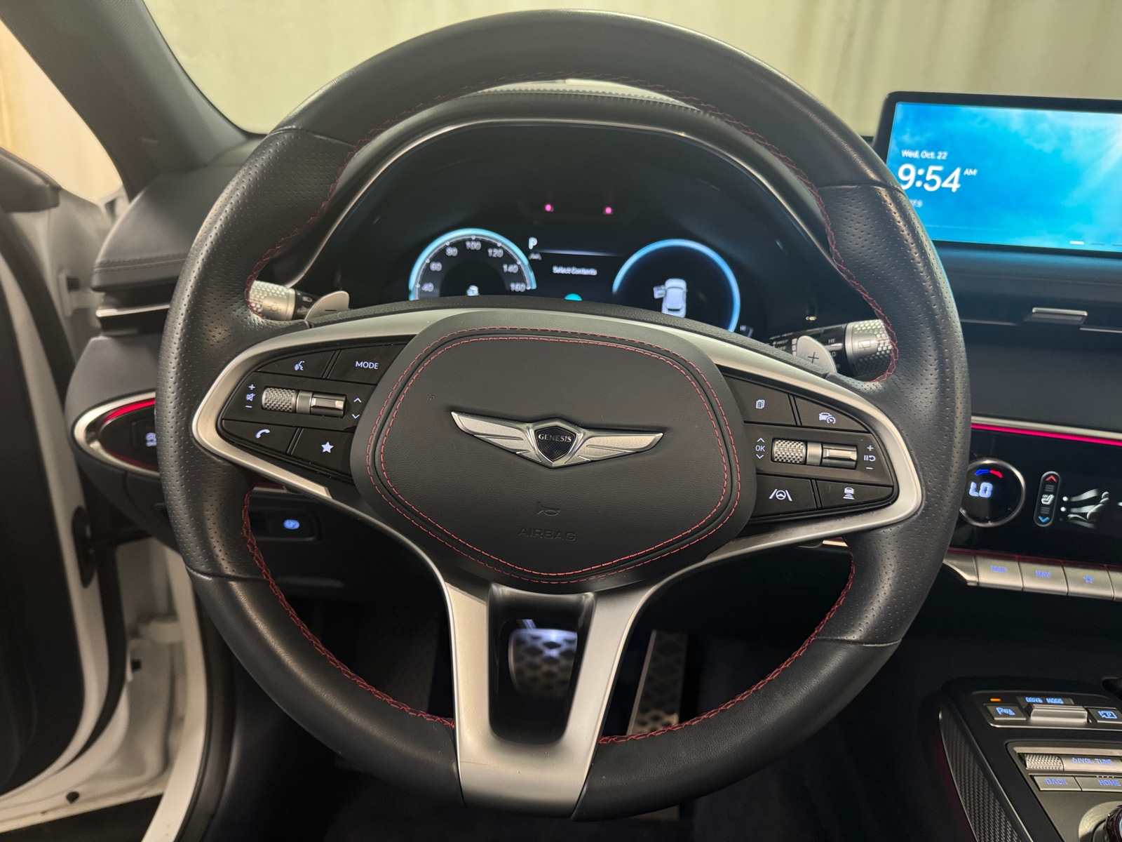 Thumbnail: 2023 Genesis GV70 - 4