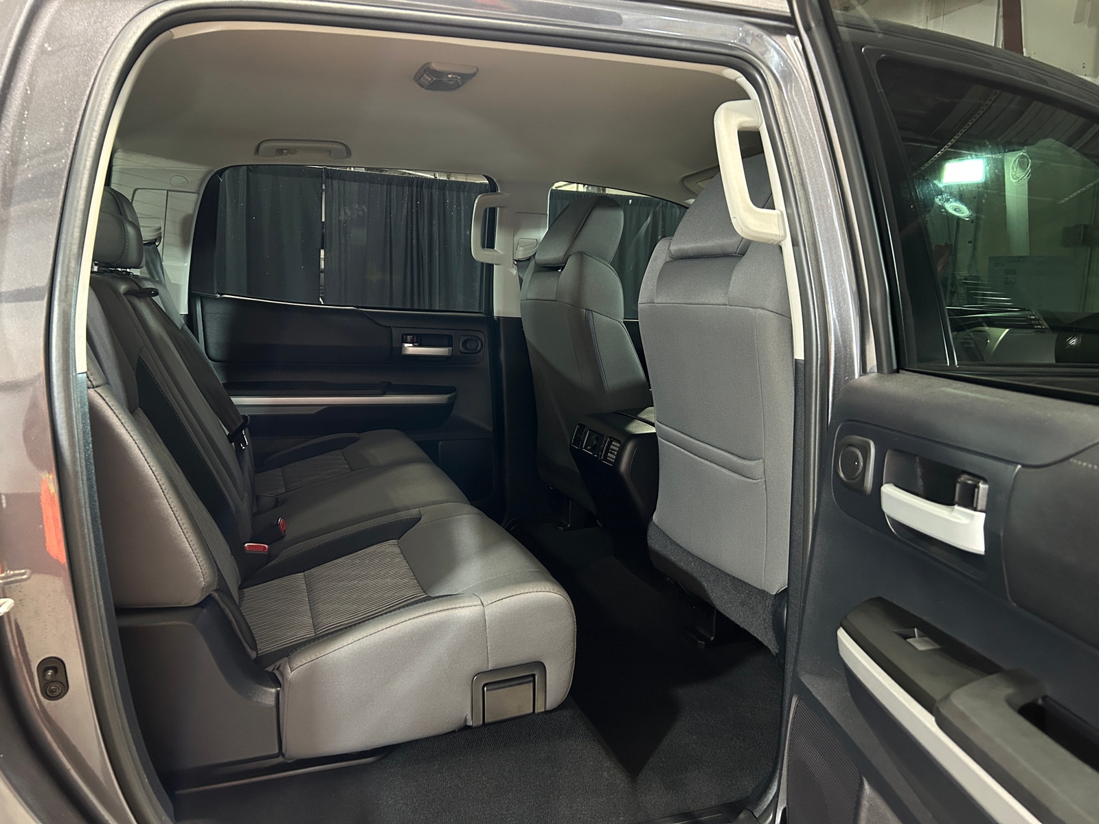 Thumbnail: 2015 Toyota Tundra - 6