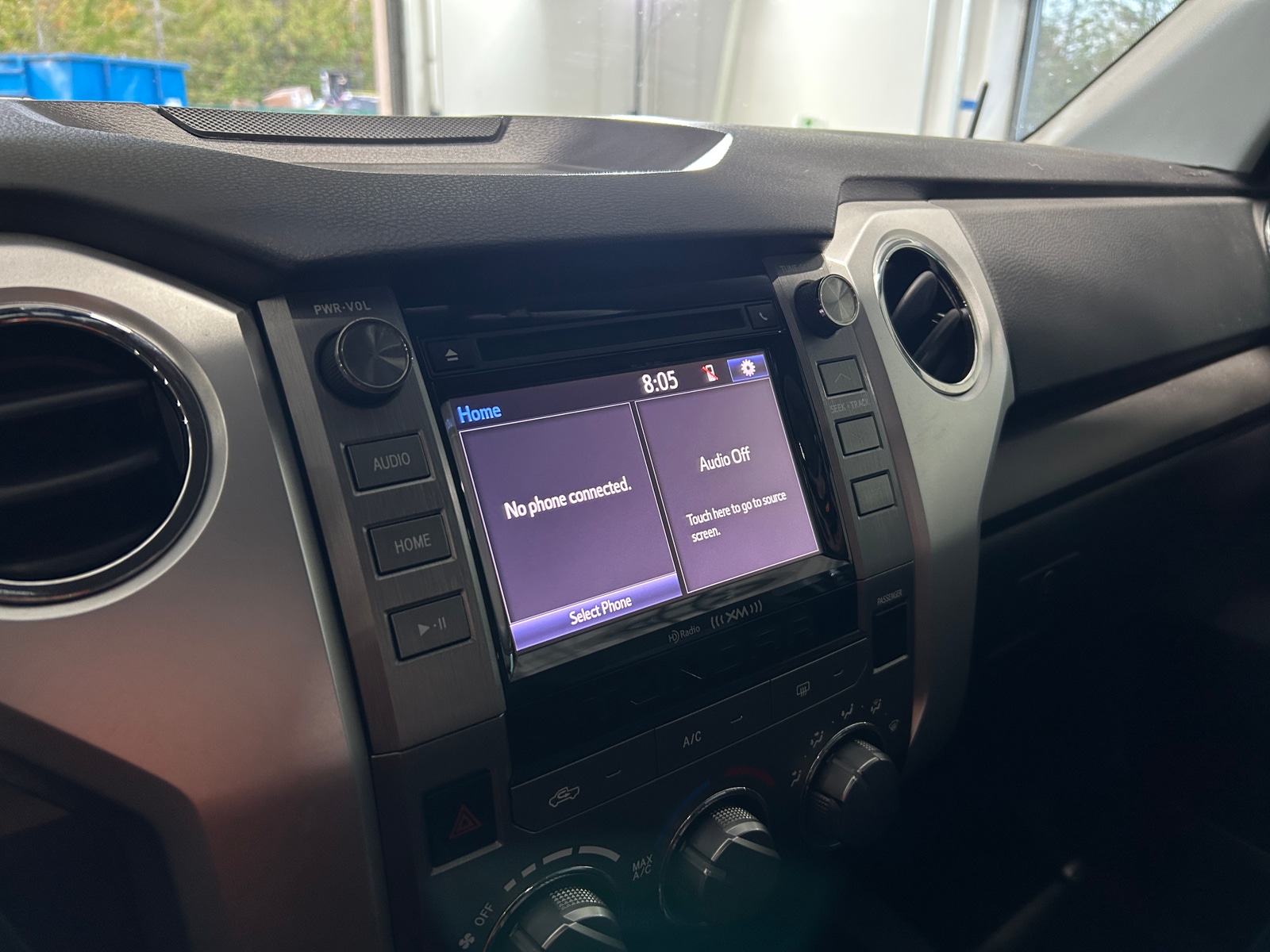 Thumbnail: 2015 Toyota Tundra - 4