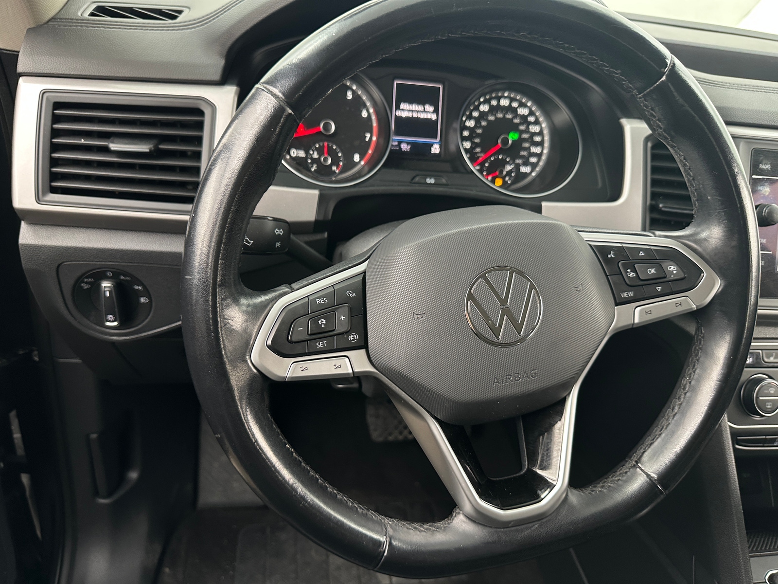 Thumbnail: 2021 Volkswagen Atlas - 4