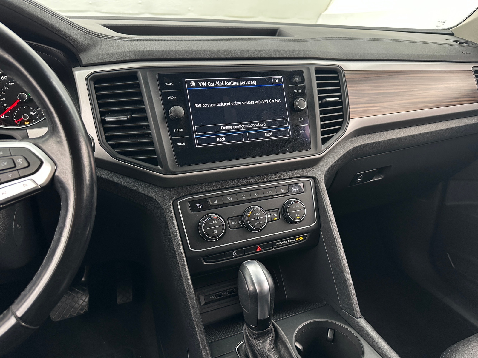 Thumbnail: 2021 Volkswagen Atlas - 3