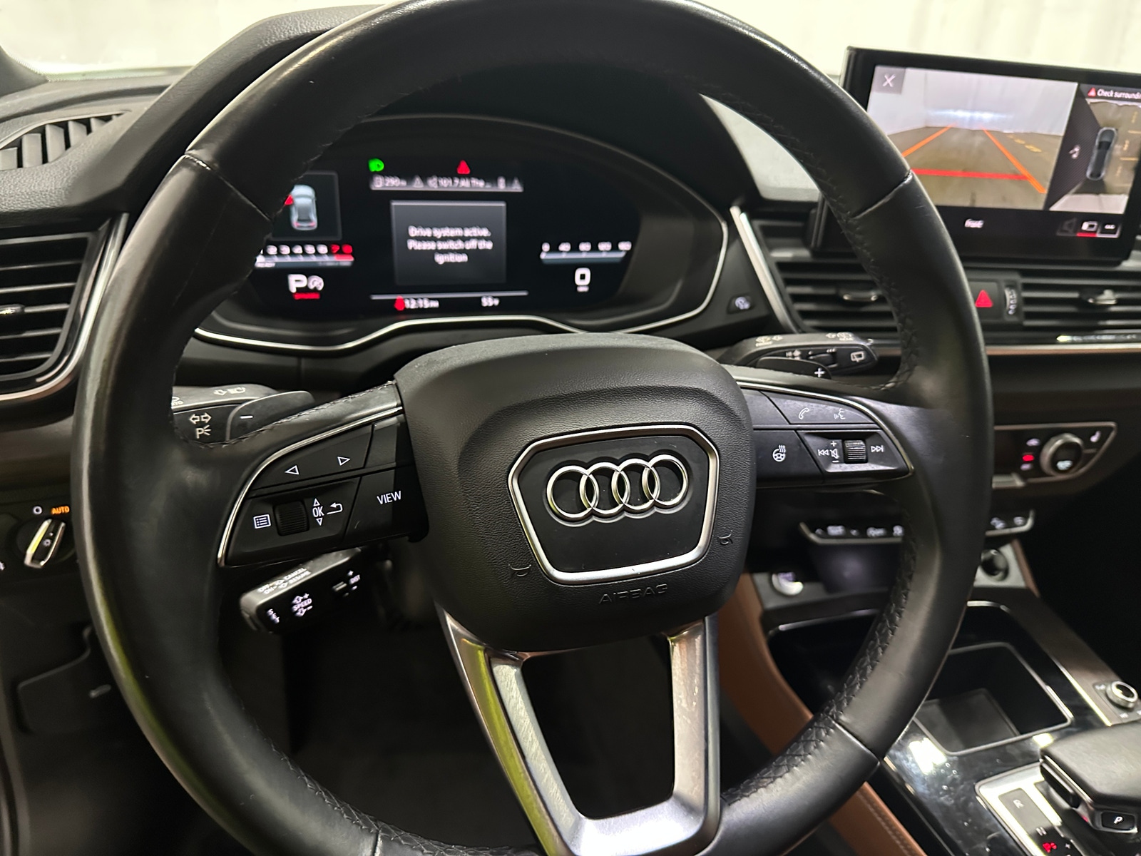 Thumbnail: 2023 Audi Q5 - 4