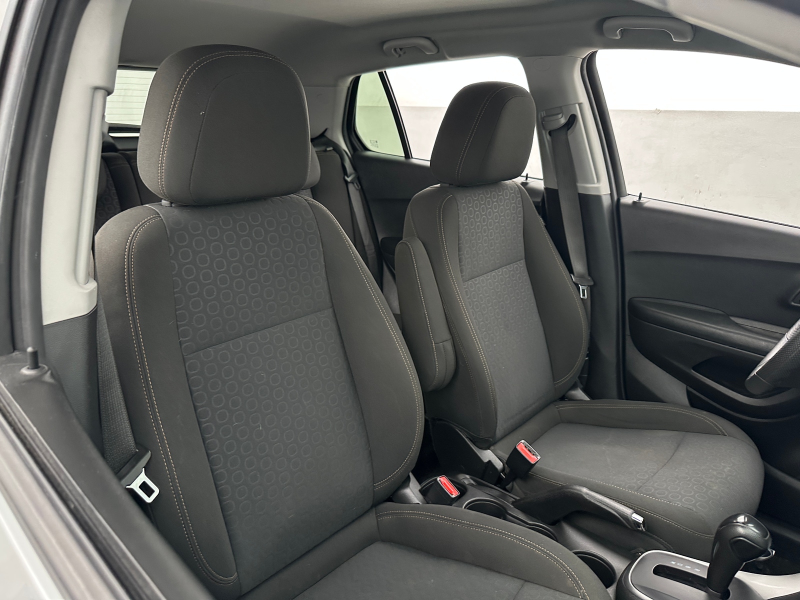 Thumbnail: 2022 Chevrolet Trax - 2