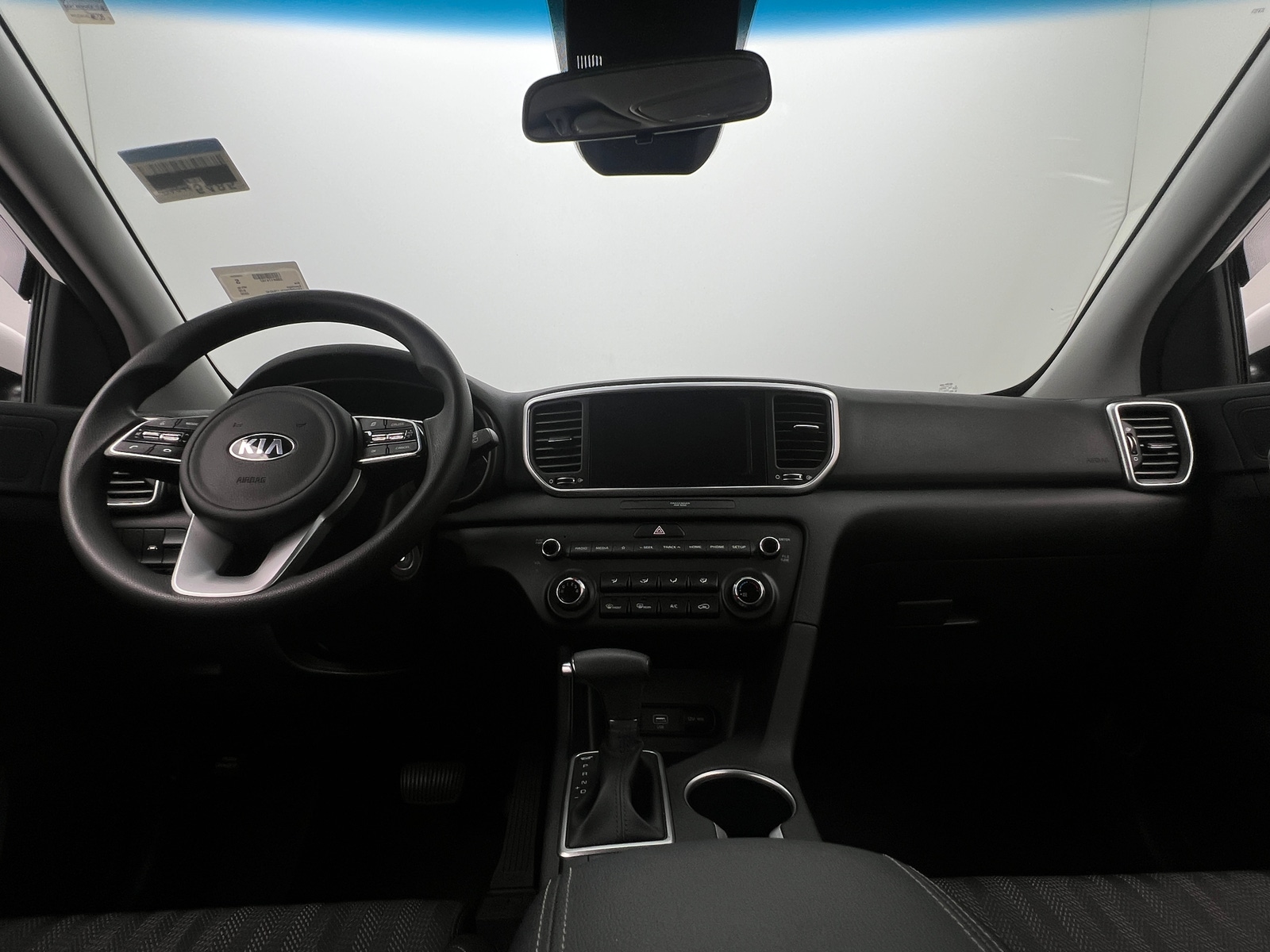 Thumbnail: 2020 Kia Sportage - 3