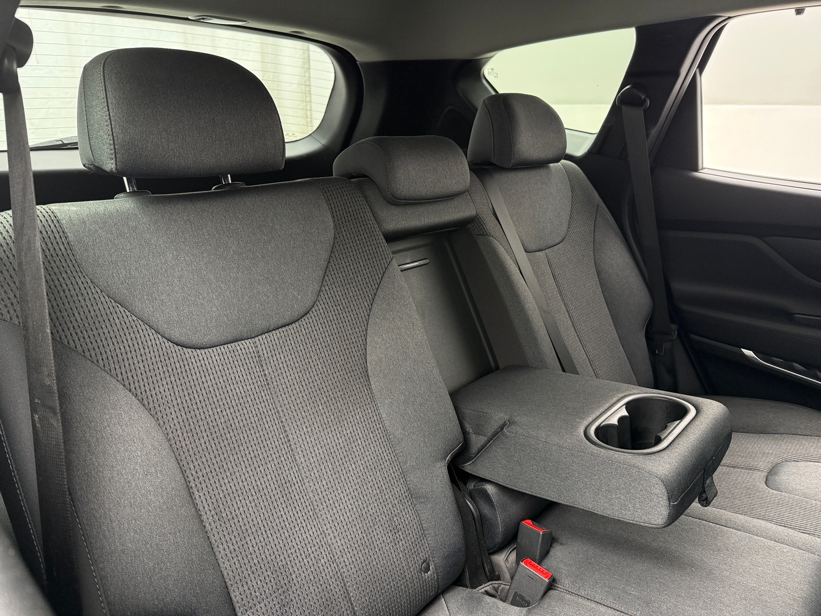 Thumbnail: 2019 Hyundai Santa Fe - 6
