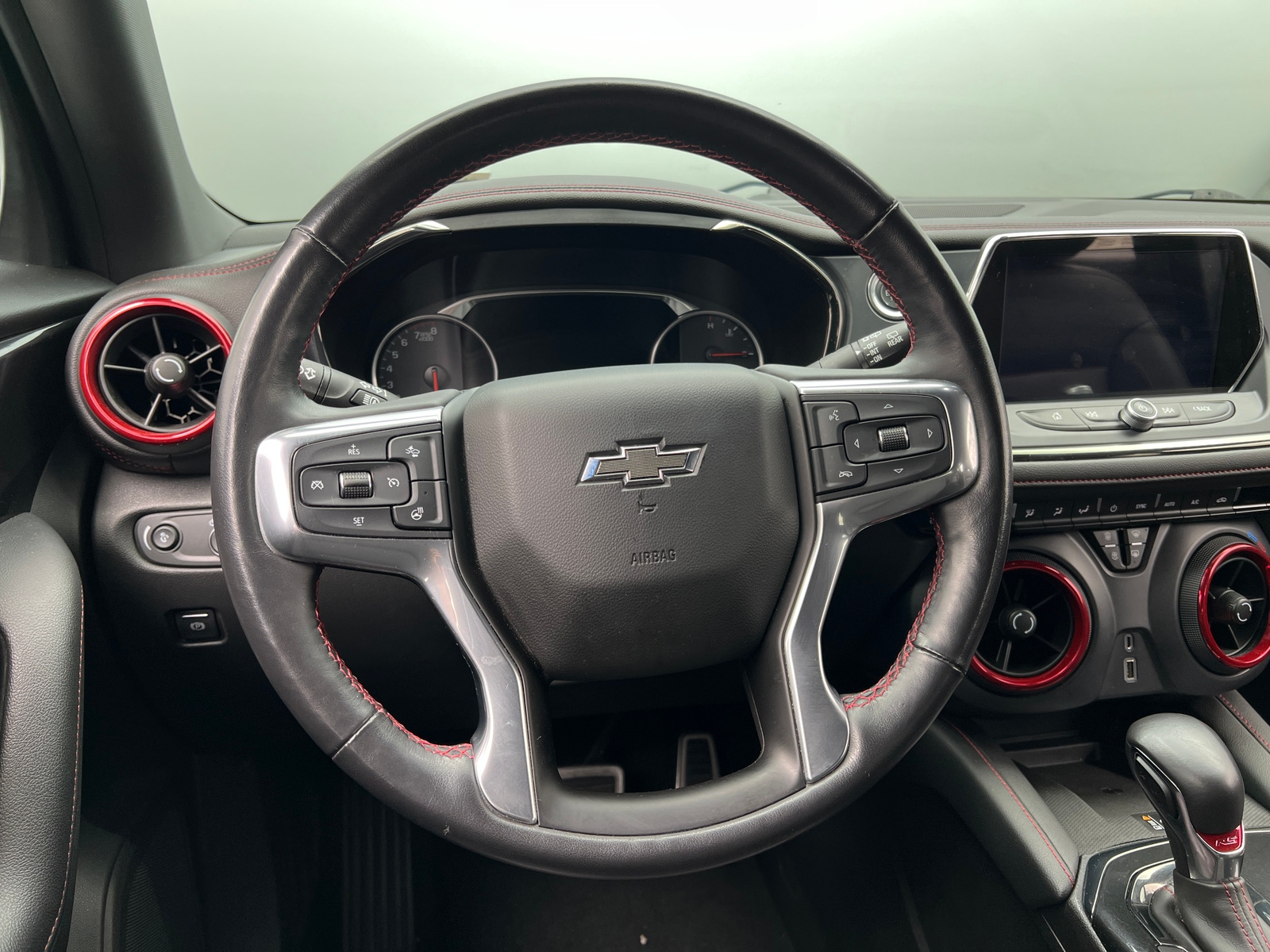 Thumbnail: 2019 Chevrolet Blazer - 4