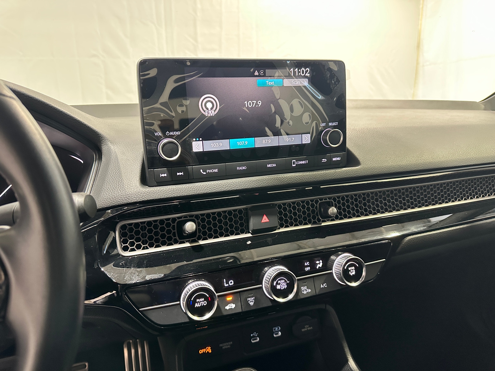 Thumbnail: 2025 Honda Civic - 4