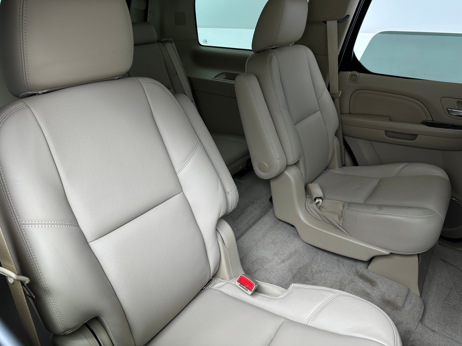 Thumbnail: 2013 Cadillac Escalade - 5