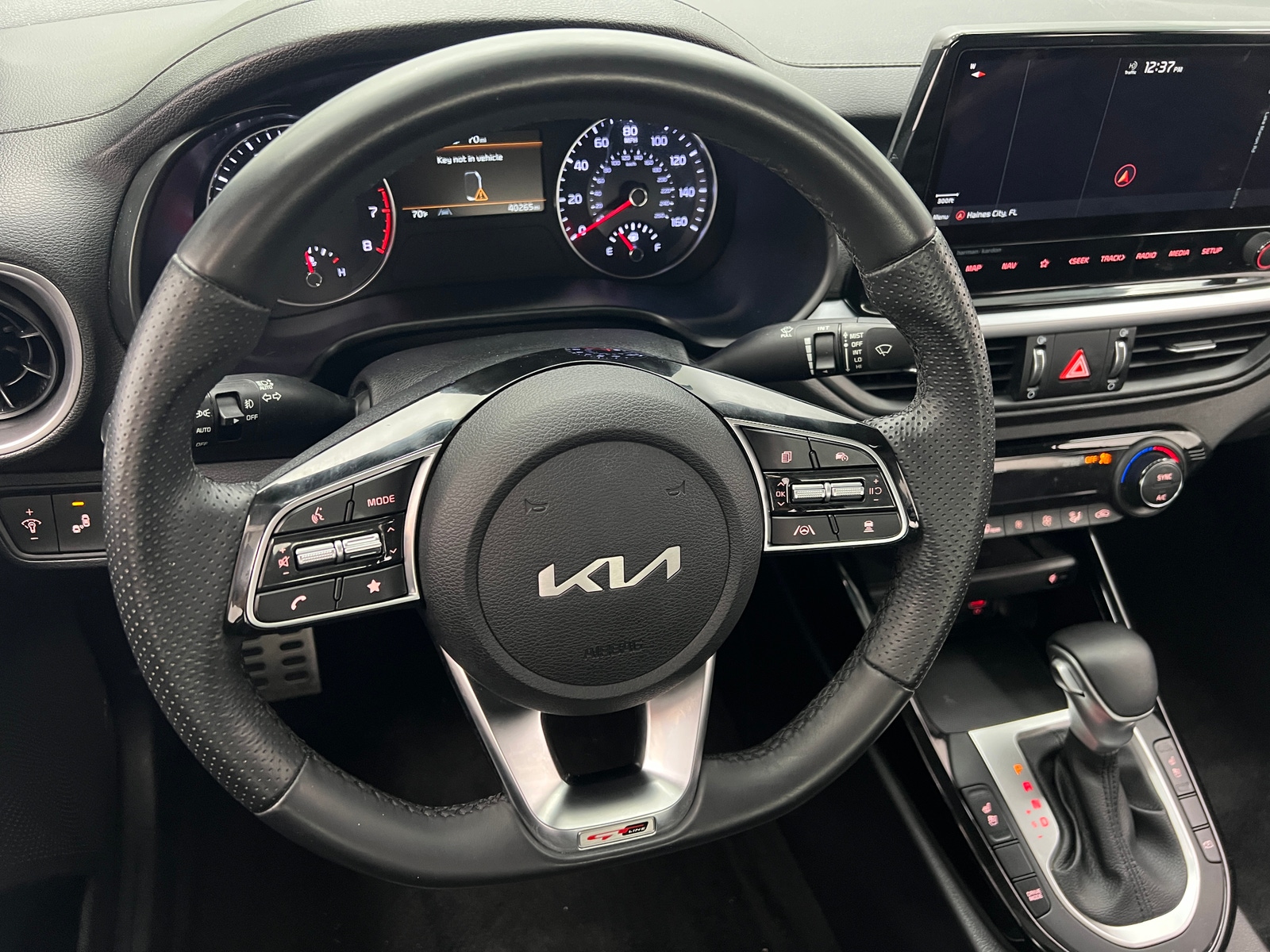 Thumbnail: 2022 Kia Forte - 4