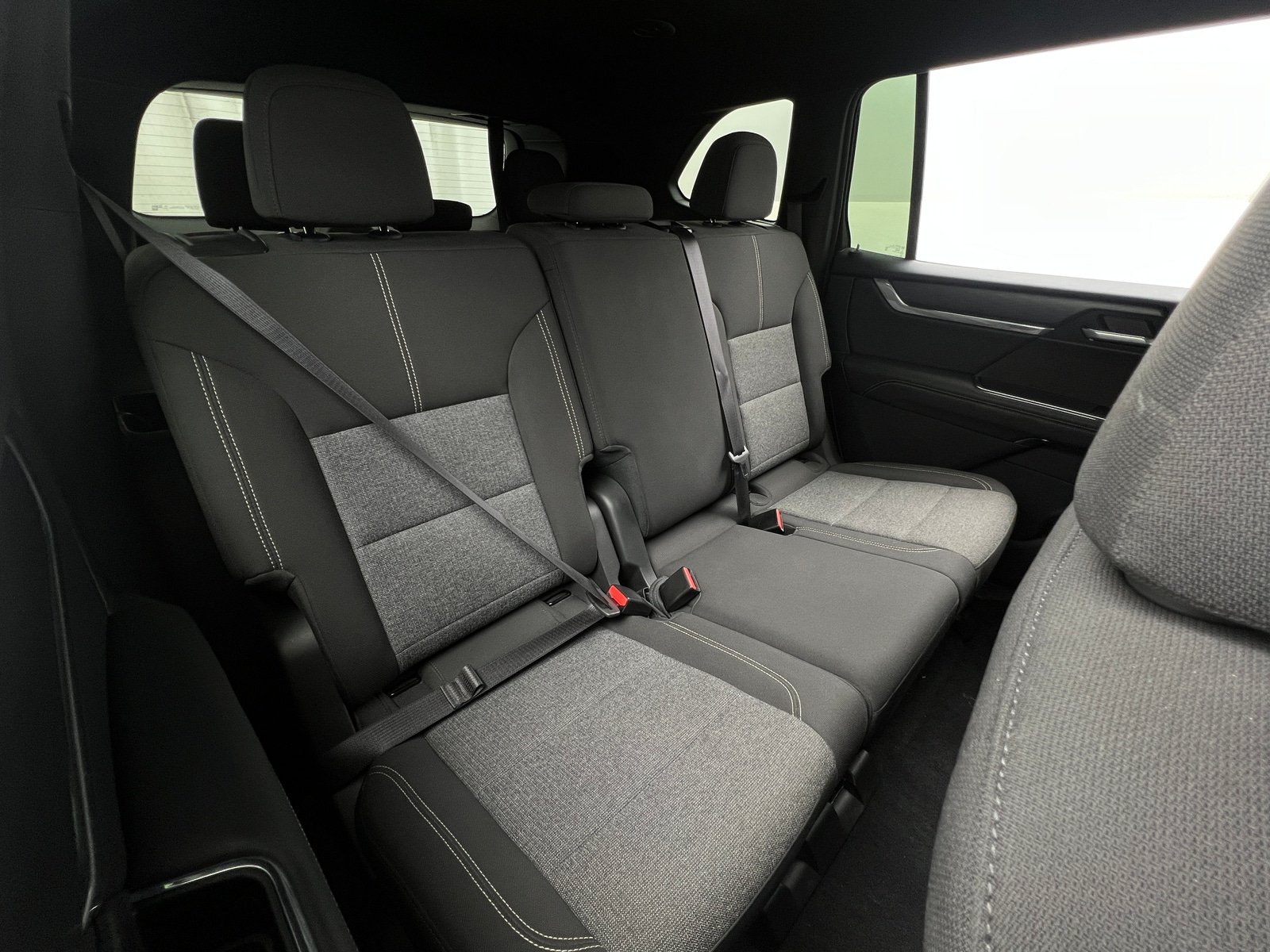 Thumbnail: 2025 GMC Acadia - 6