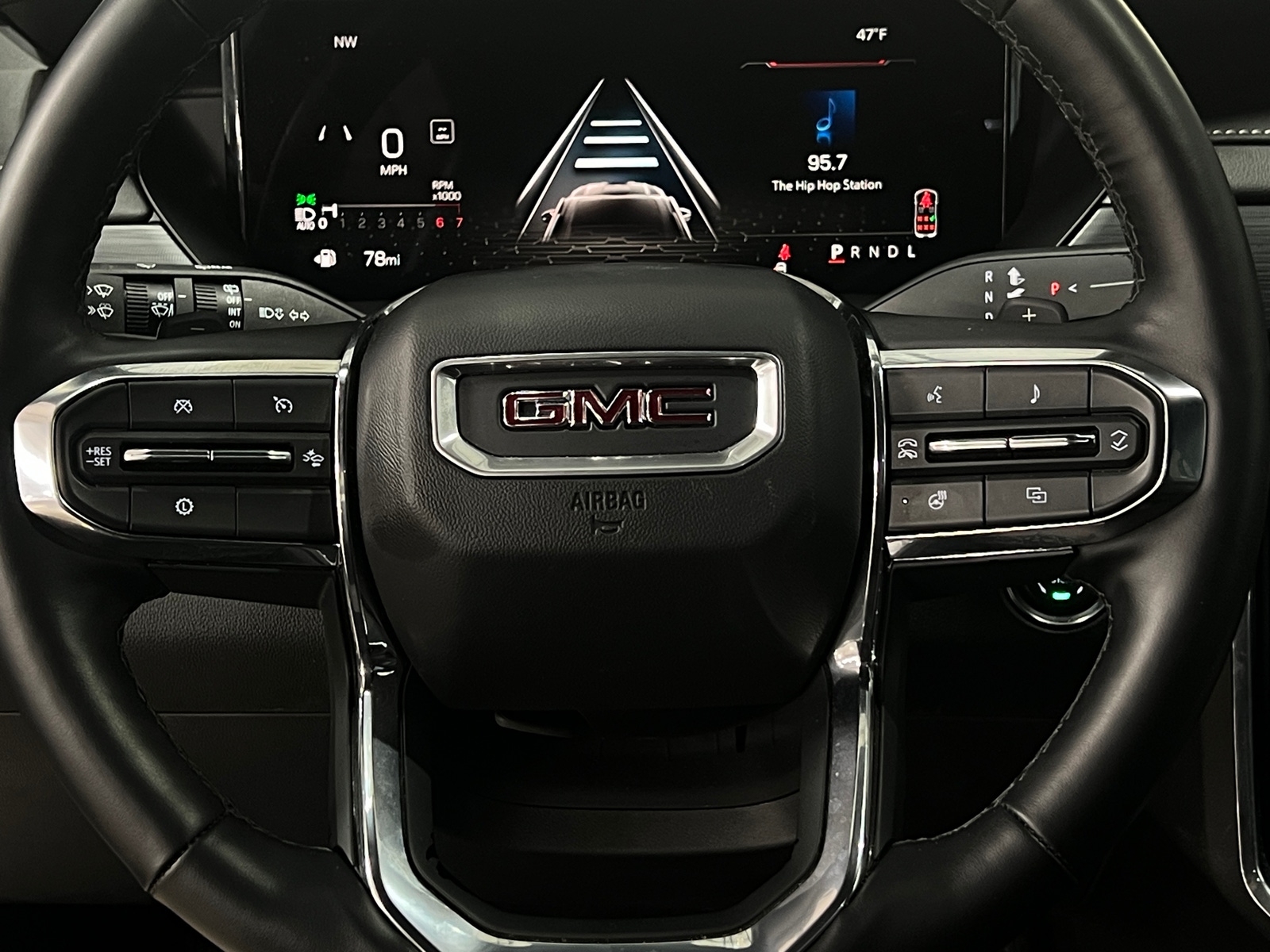 Thumbnail: 2025 GMC Acadia - 5