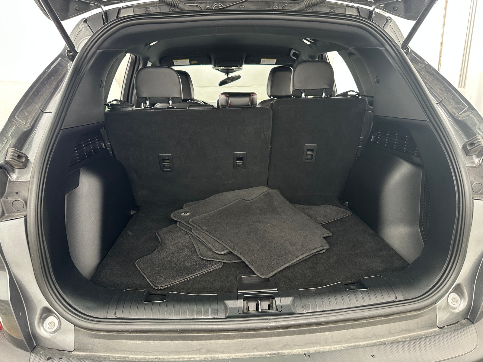 Thumbnail: 2025 Ford Escape - 6