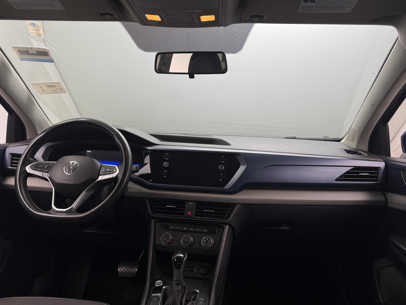 Thumbnail: 2022 Volkswagen Taos - 3