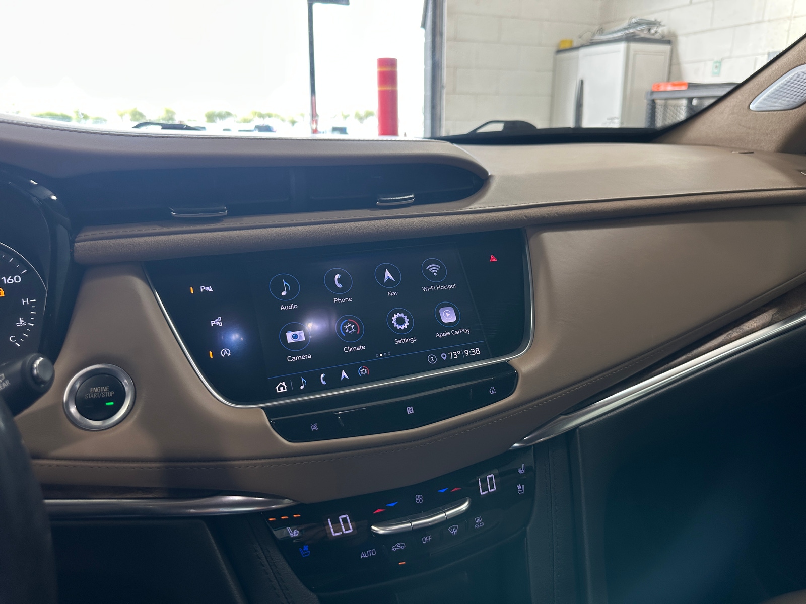 Thumbnail: 2020 Cadillac XT5 - 3