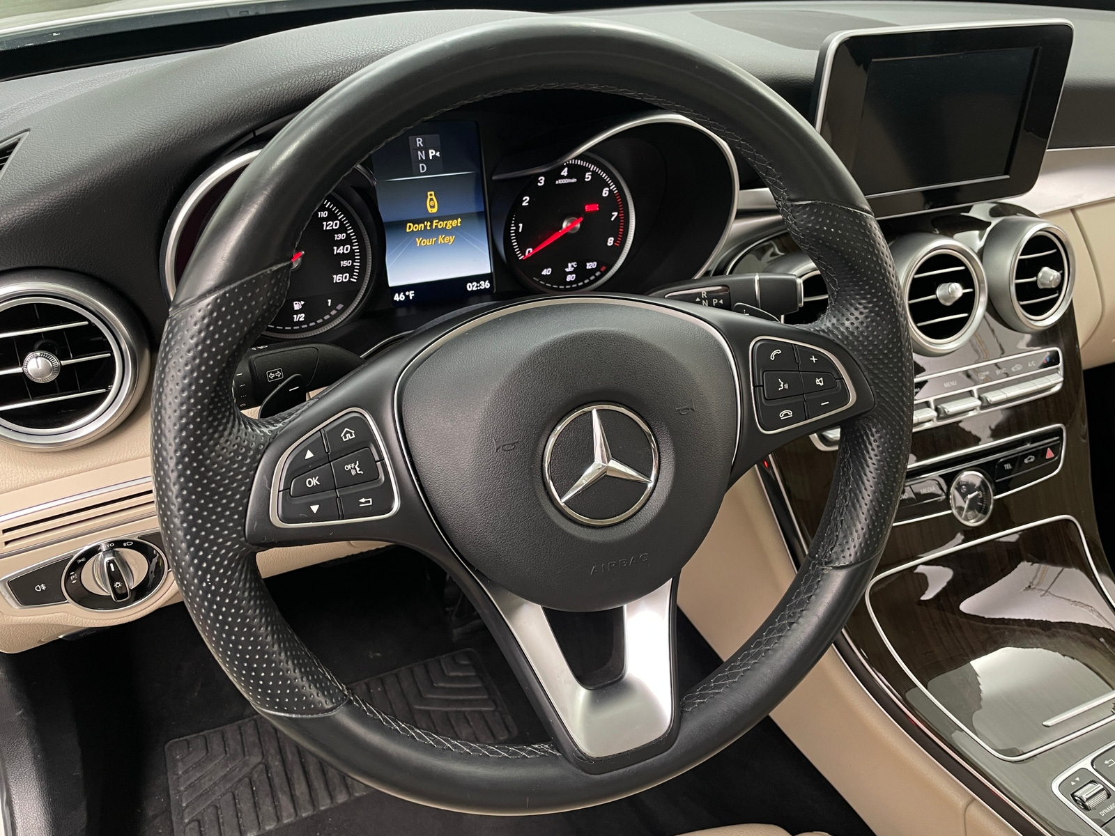 Thumbnail: 2016 Mercedes-Benz C-Class - 4