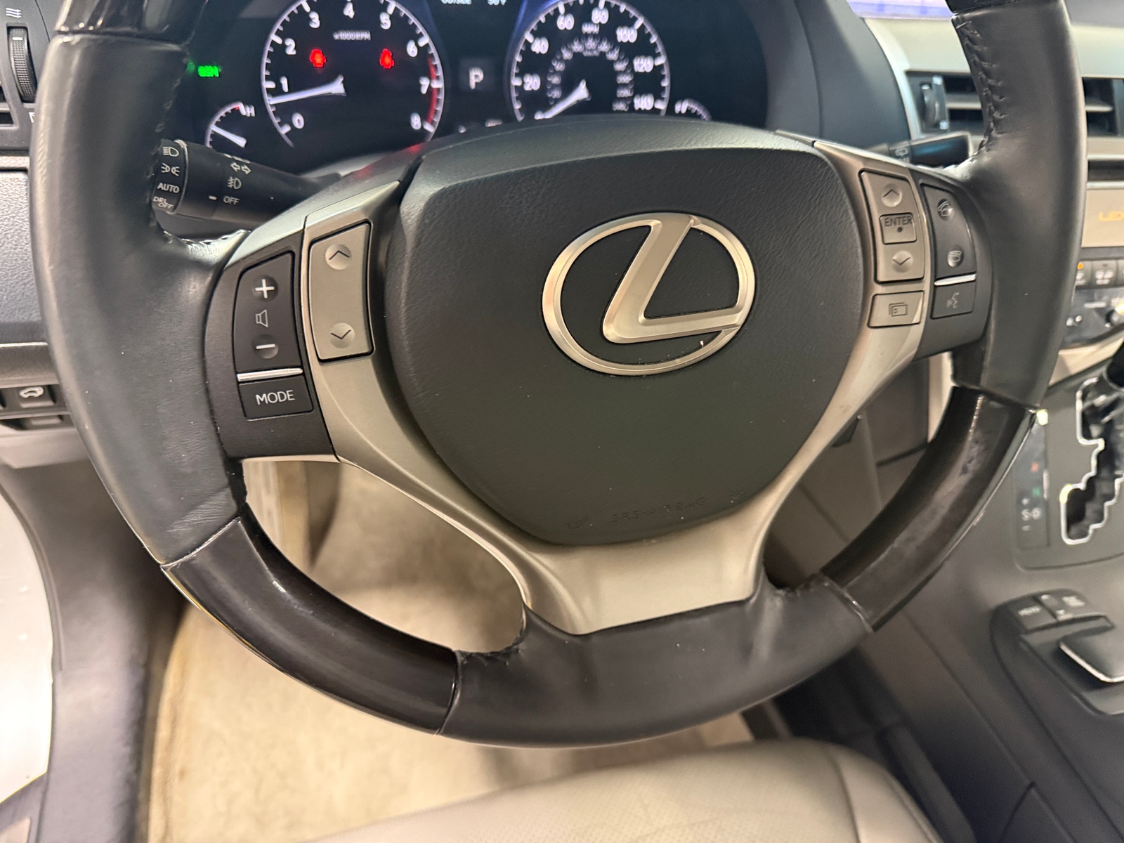 Thumbnail: 2013 Lexus RX - 5