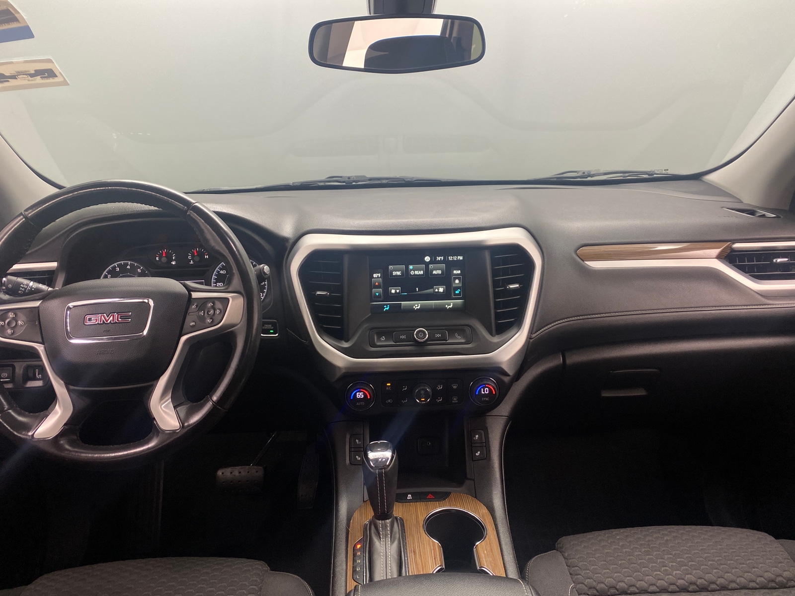 Thumbnail: 2018 GMC Acadia - 3