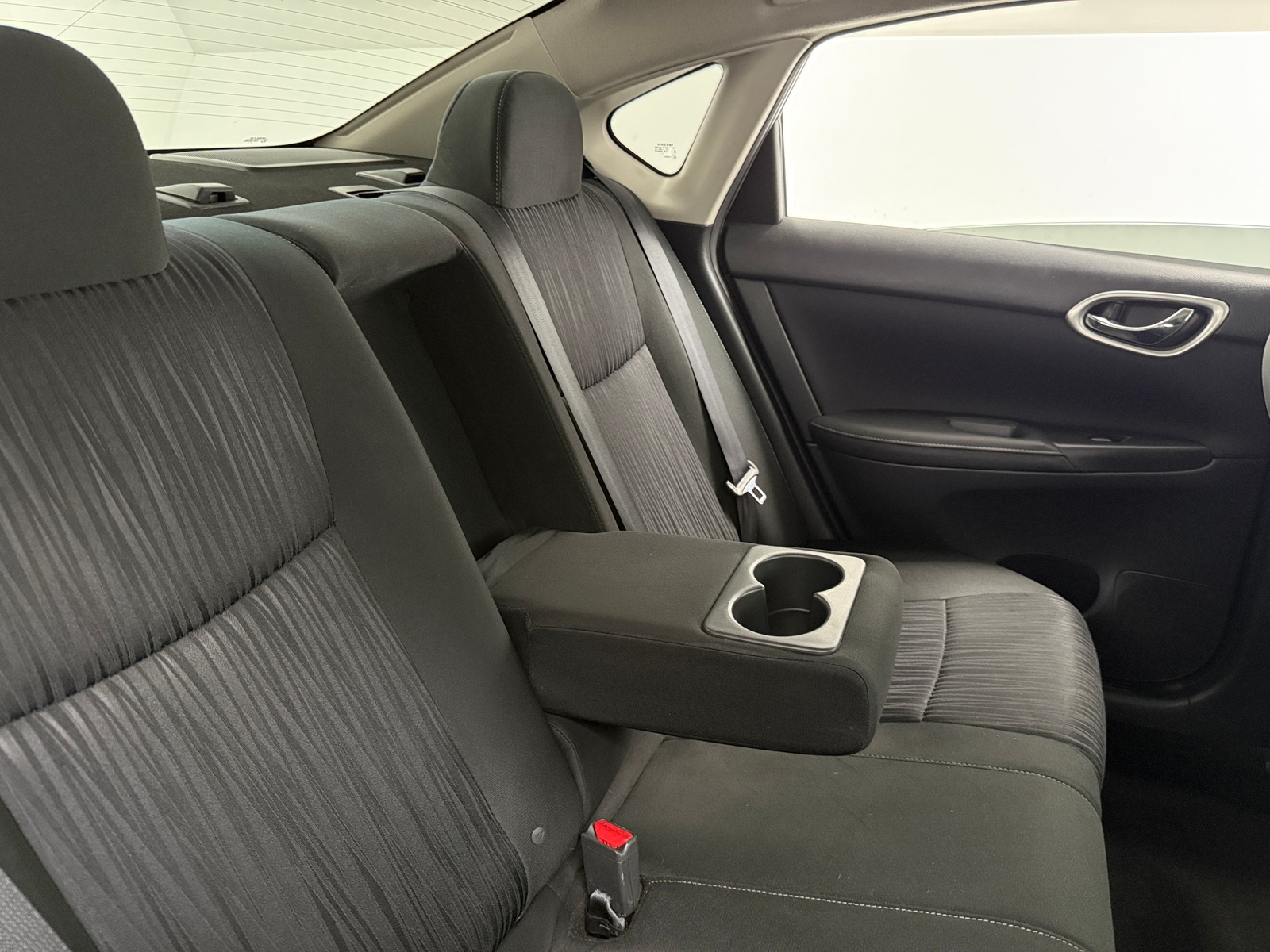 Thumbnail: 2019 Nissan Sentra - 6