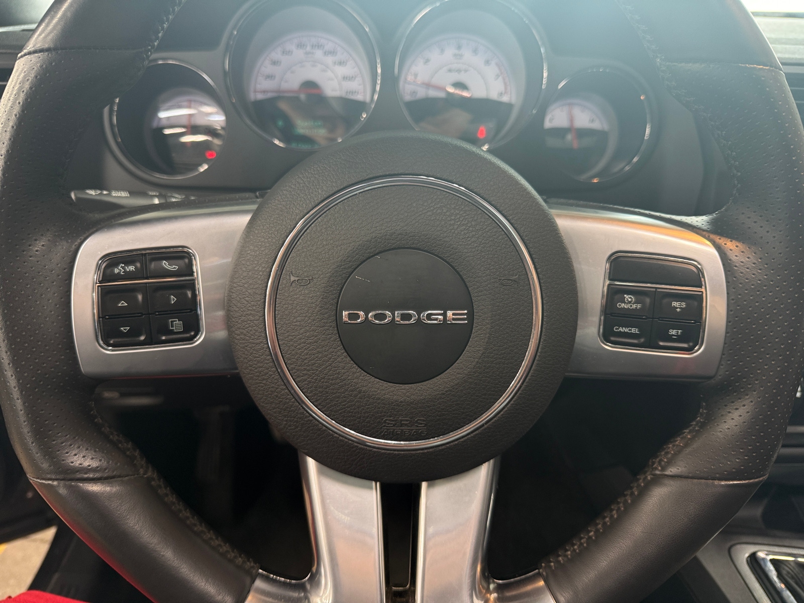 Thumbnail: 2014 Dodge Challenger - 3