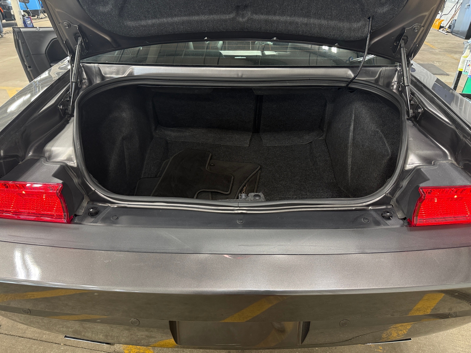 Thumbnail: 2014 Dodge Challenger - 4