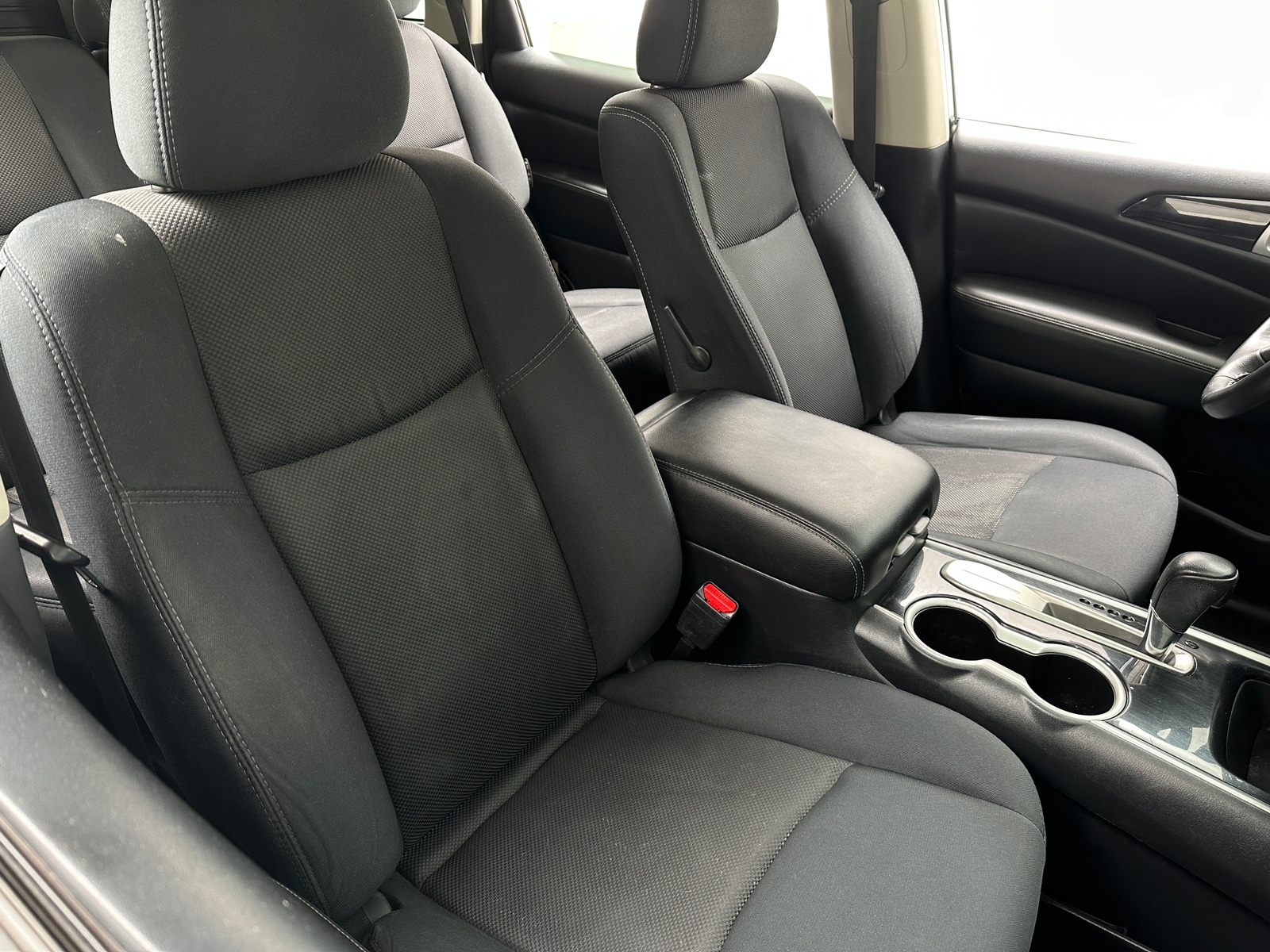 Thumbnail: 2019 Nissan Pathfinder - 2