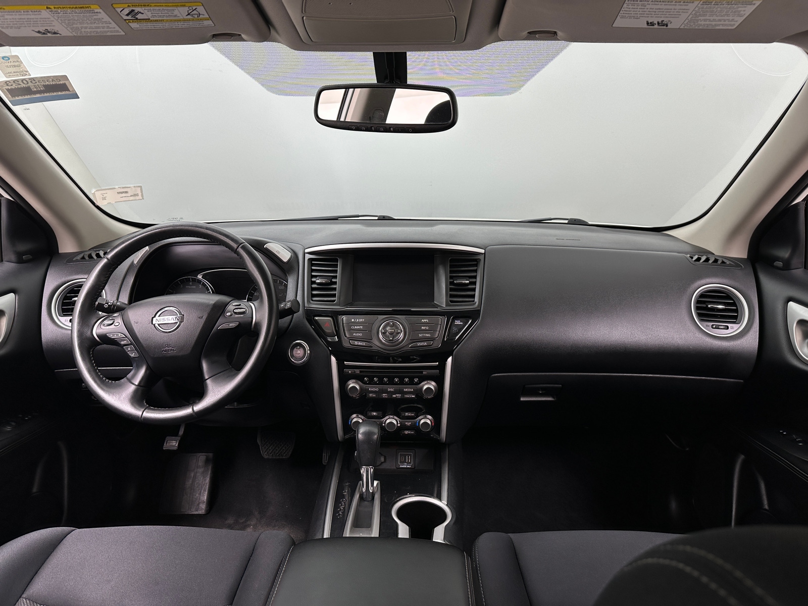 Thumbnail: 2019 Nissan Pathfinder - 3