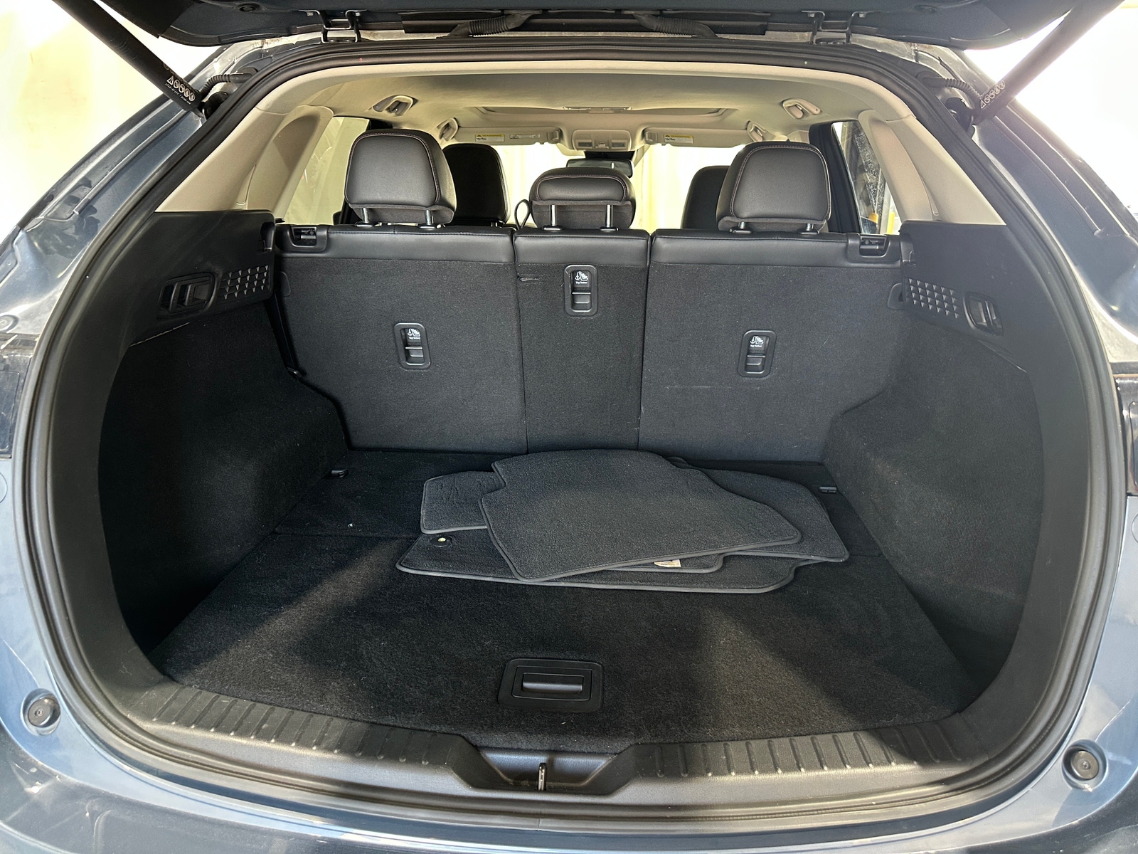 Thumbnail: 2023 Mazda CX-5 - 6