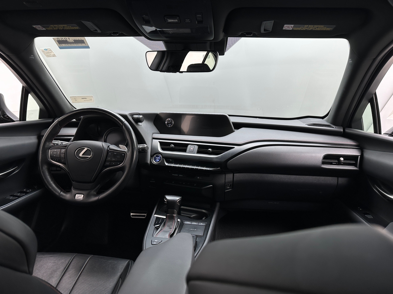 Thumbnail: 2019 Lexus UX - 3
