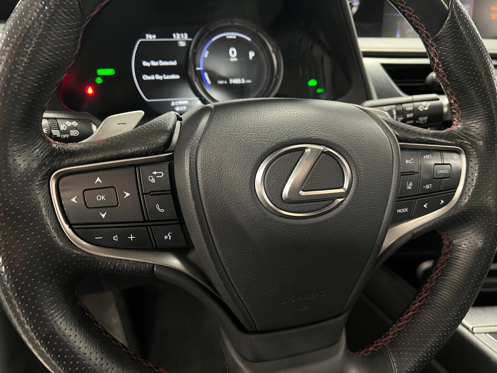 Thumbnail: 2019 Lexus UX - 5