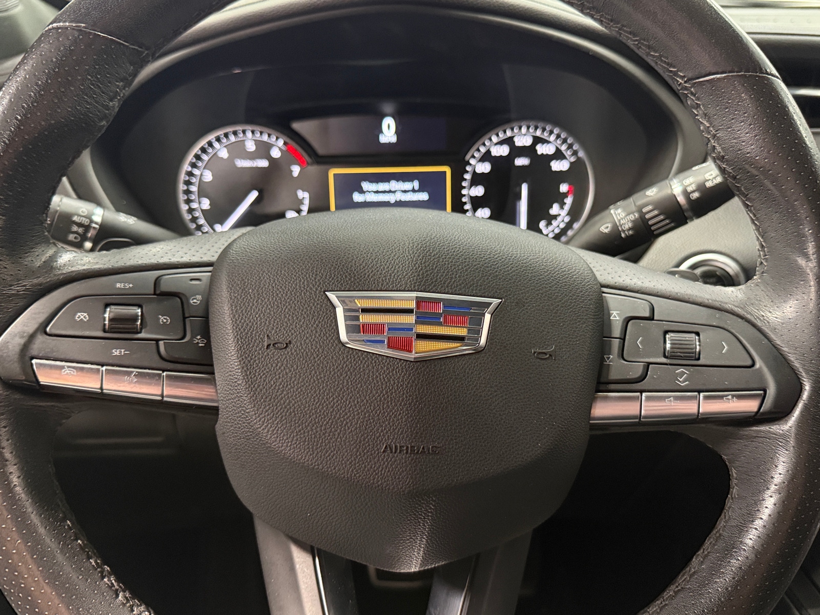 Thumbnail: 2023 Cadillac XT4 - 4