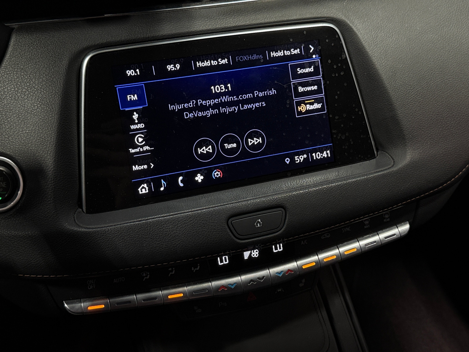 Thumbnail: 2023 Cadillac XT4 - 3