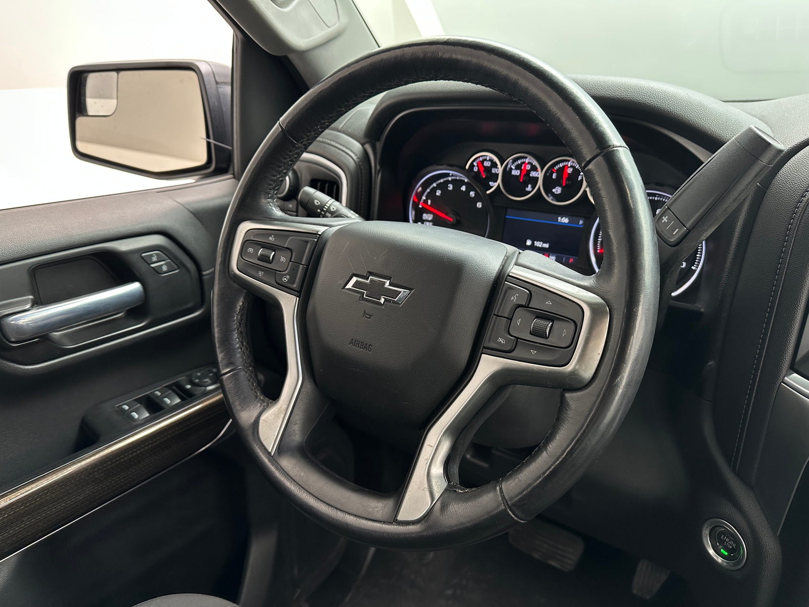 Thumbnail: 2021 Chevrolet Silverado 1500 - 5