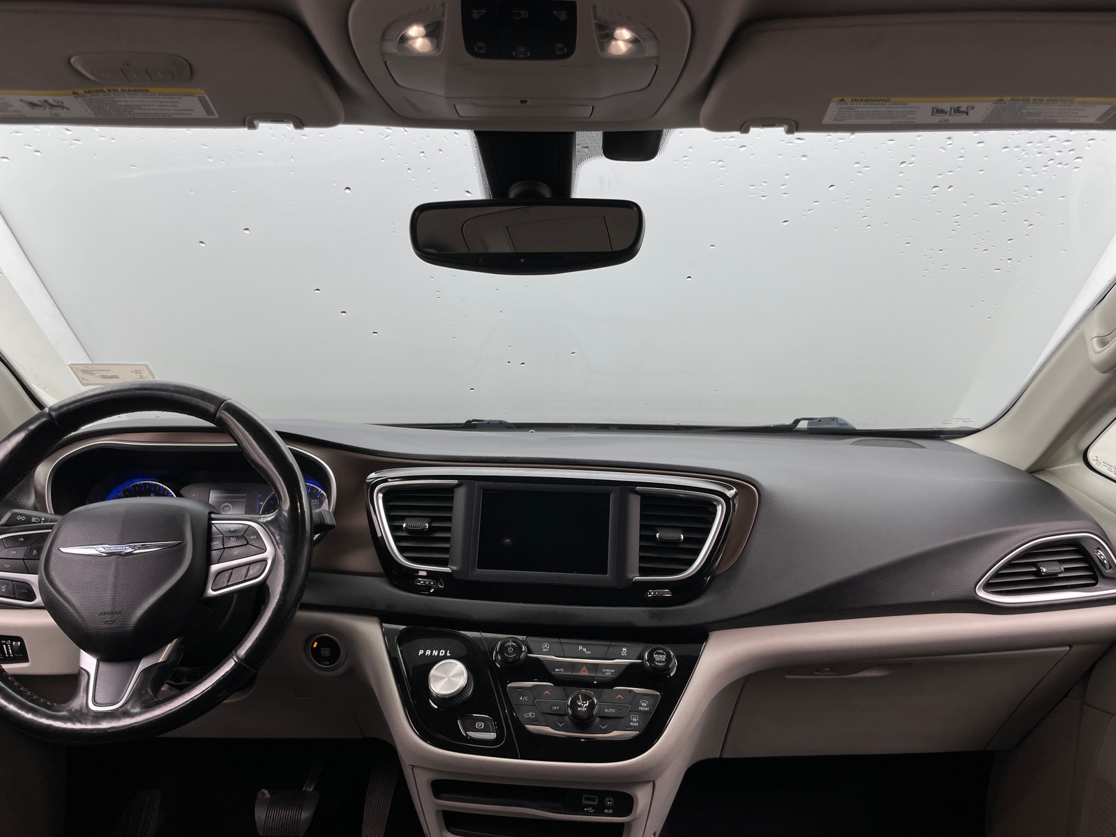 Thumbnail: 2019 Chrysler Pacifica - 2