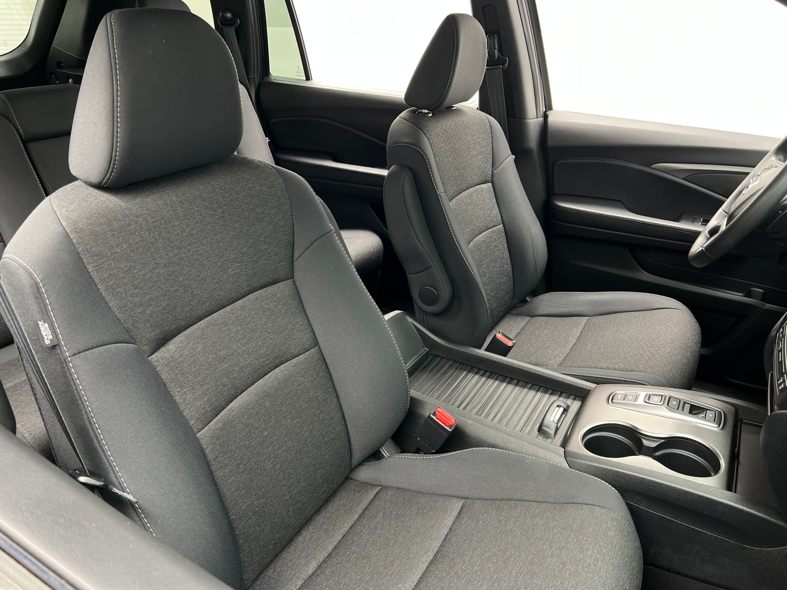 Thumbnail: 2019 Honda Passport - 2